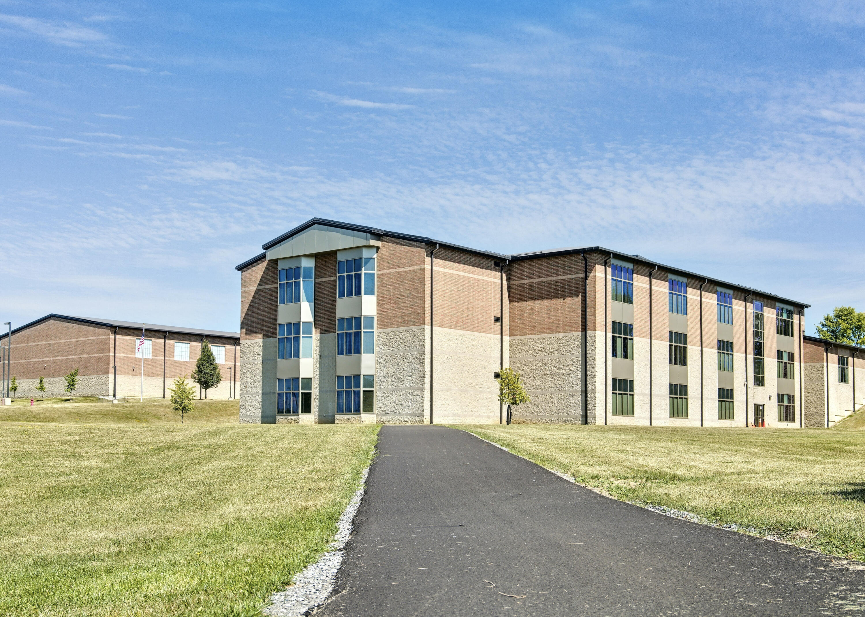 1120 Sherwood Loop, Bellefontaine, Ohio 43311