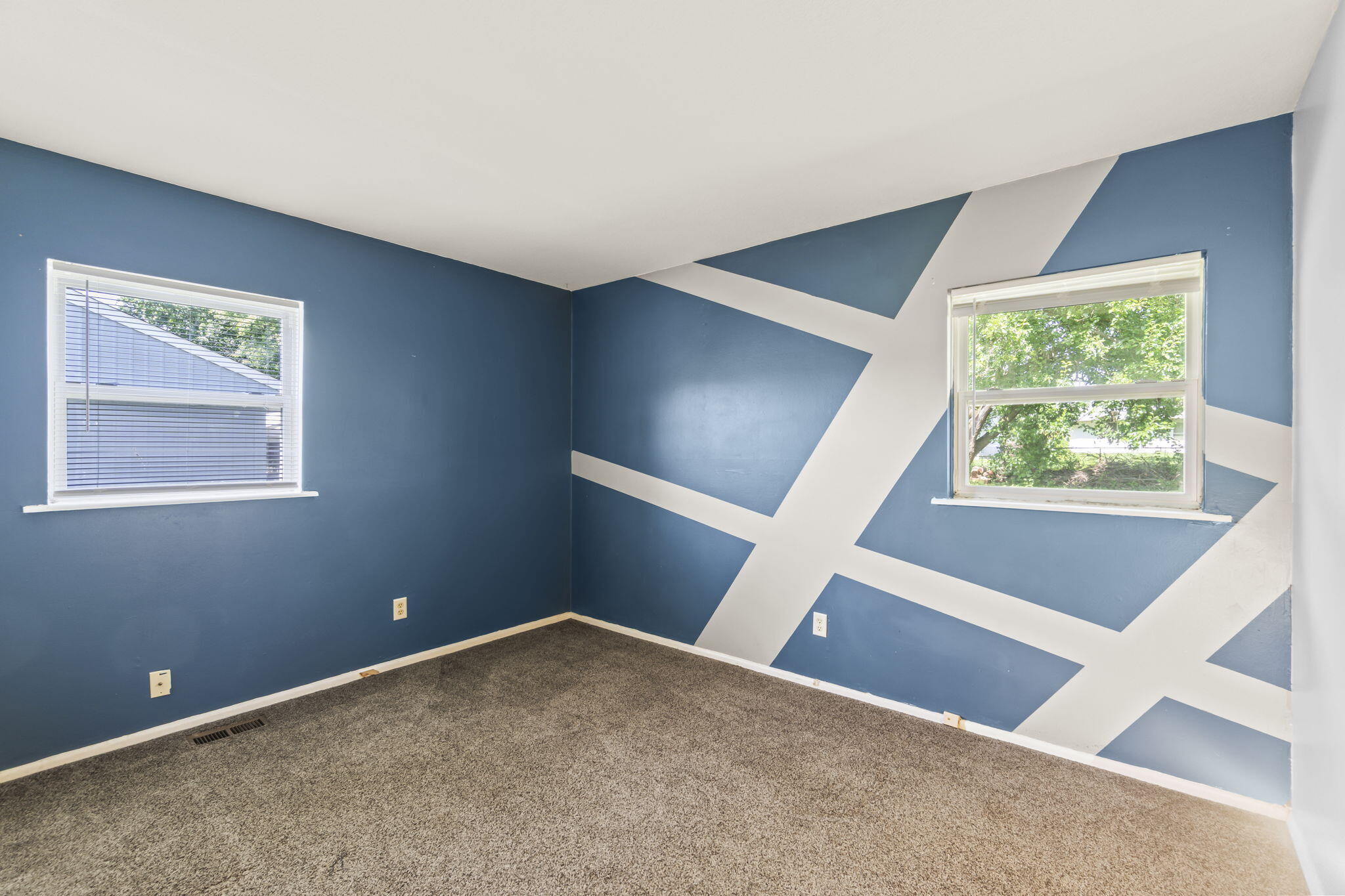 939 Firwood, New Carlisle, Ohio 45344