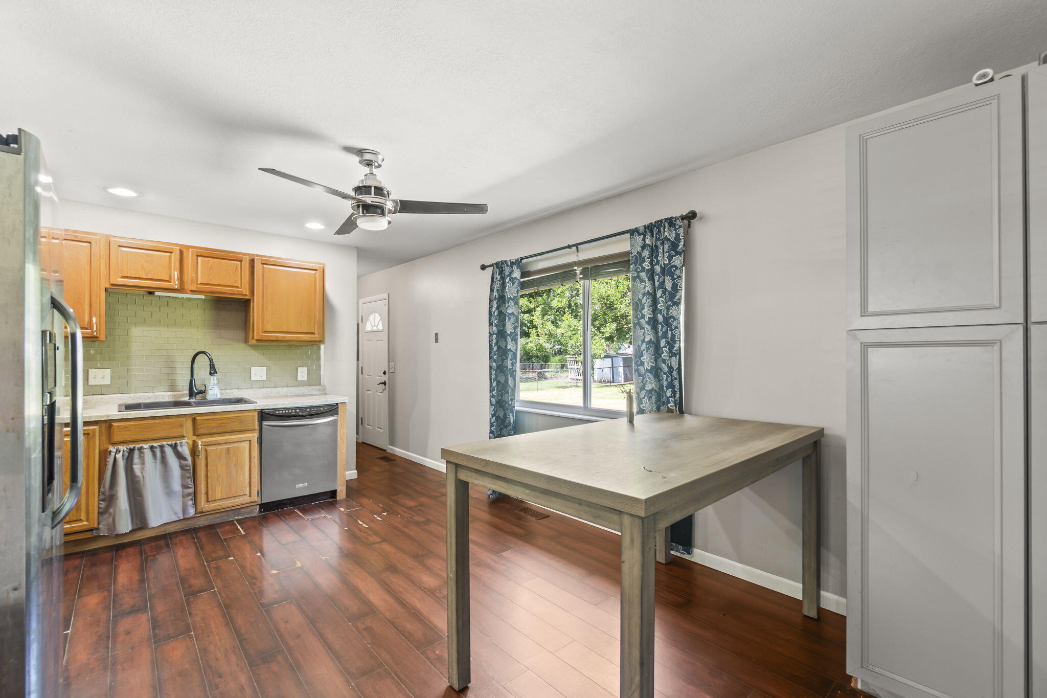 939 Firwood, New Carlisle, Ohio 45344