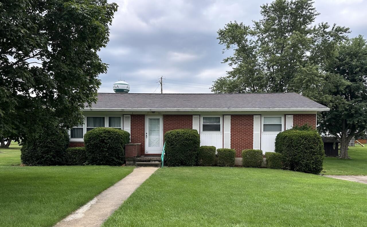 211 North, Anna, Ohio 45302