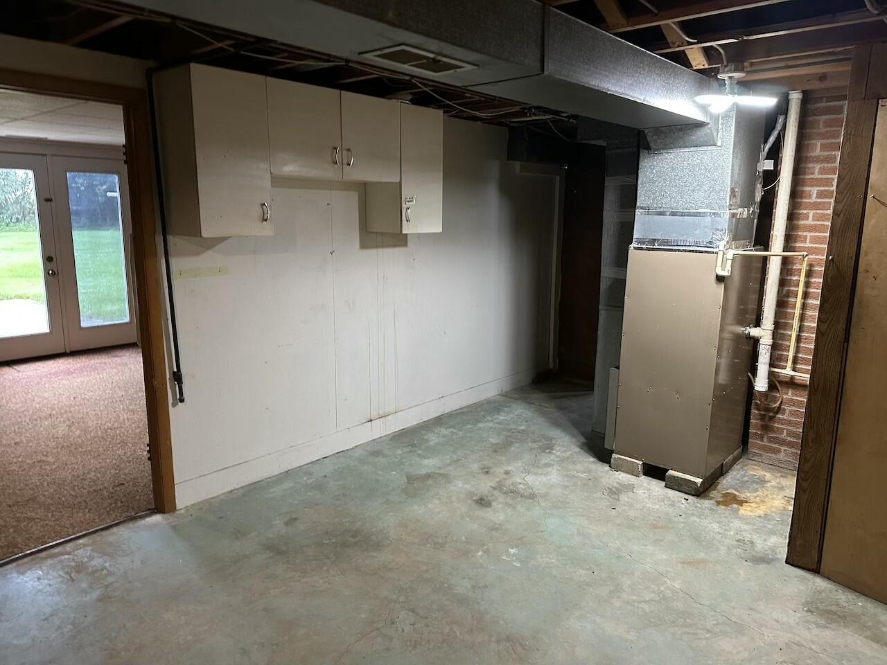 211 North, Anna, Ohio 45302