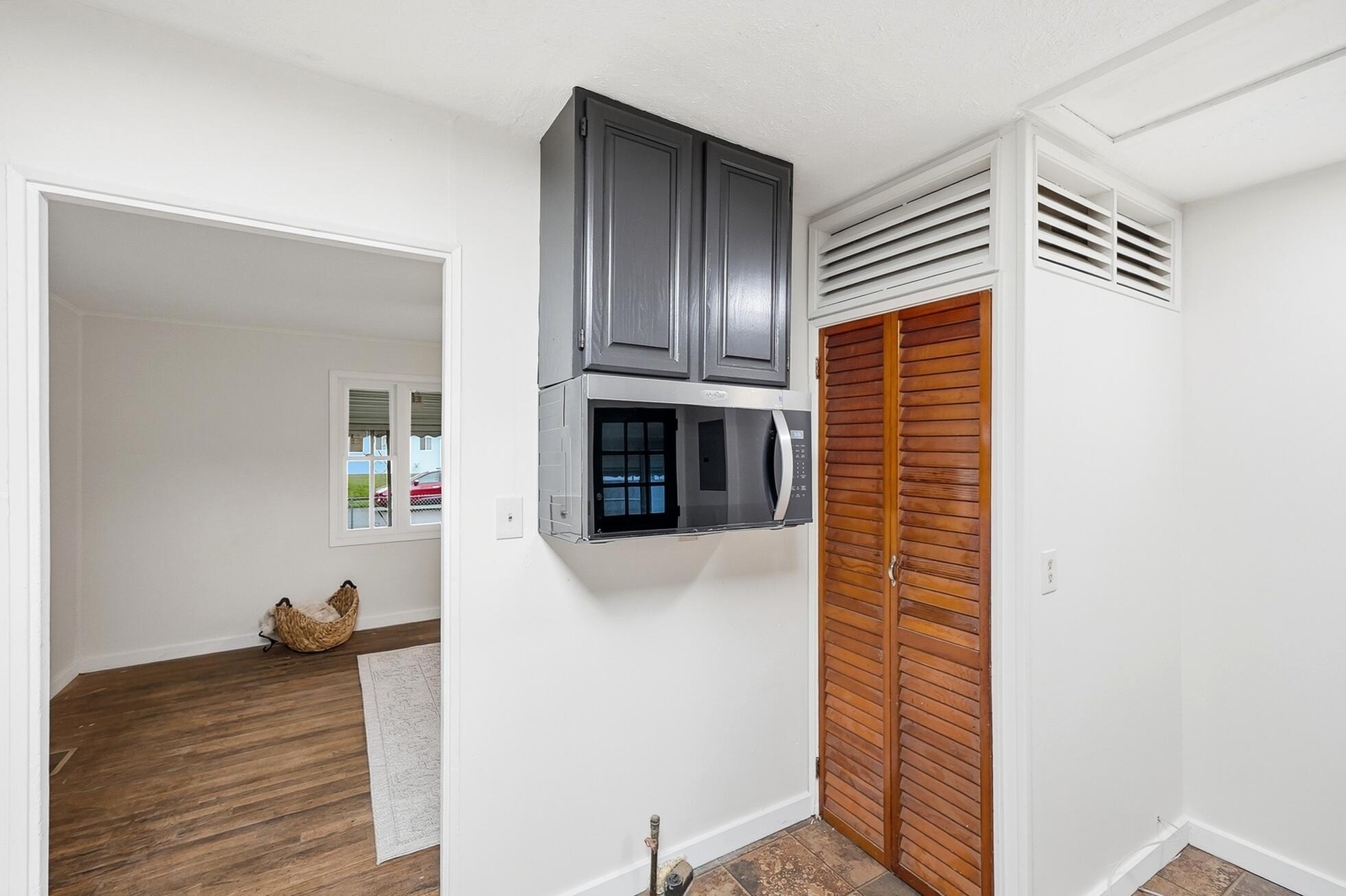 733 Mavor, Springfield, Ohio 45505