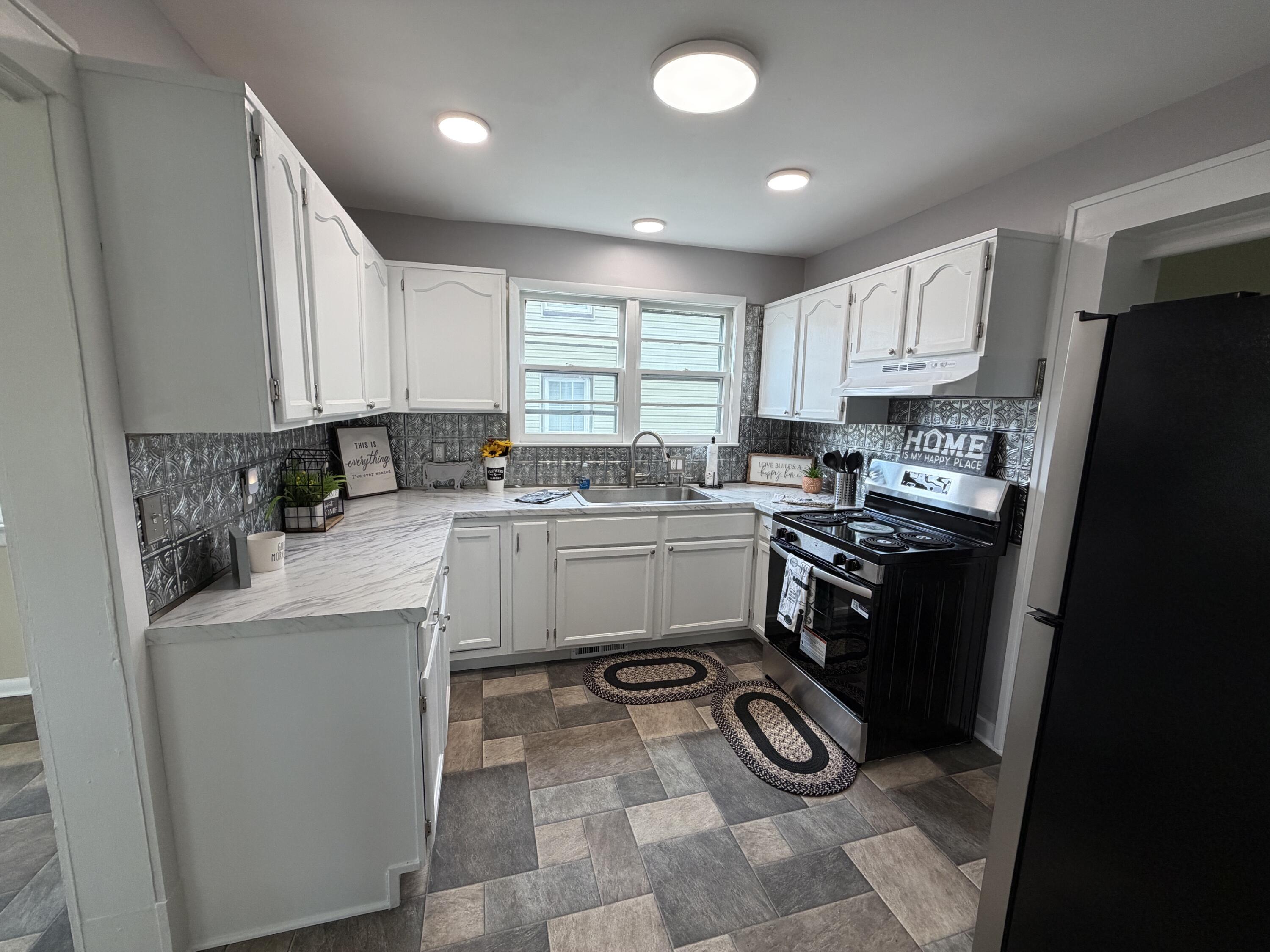 212 Spring, Bellefontaine, Ohio 43311