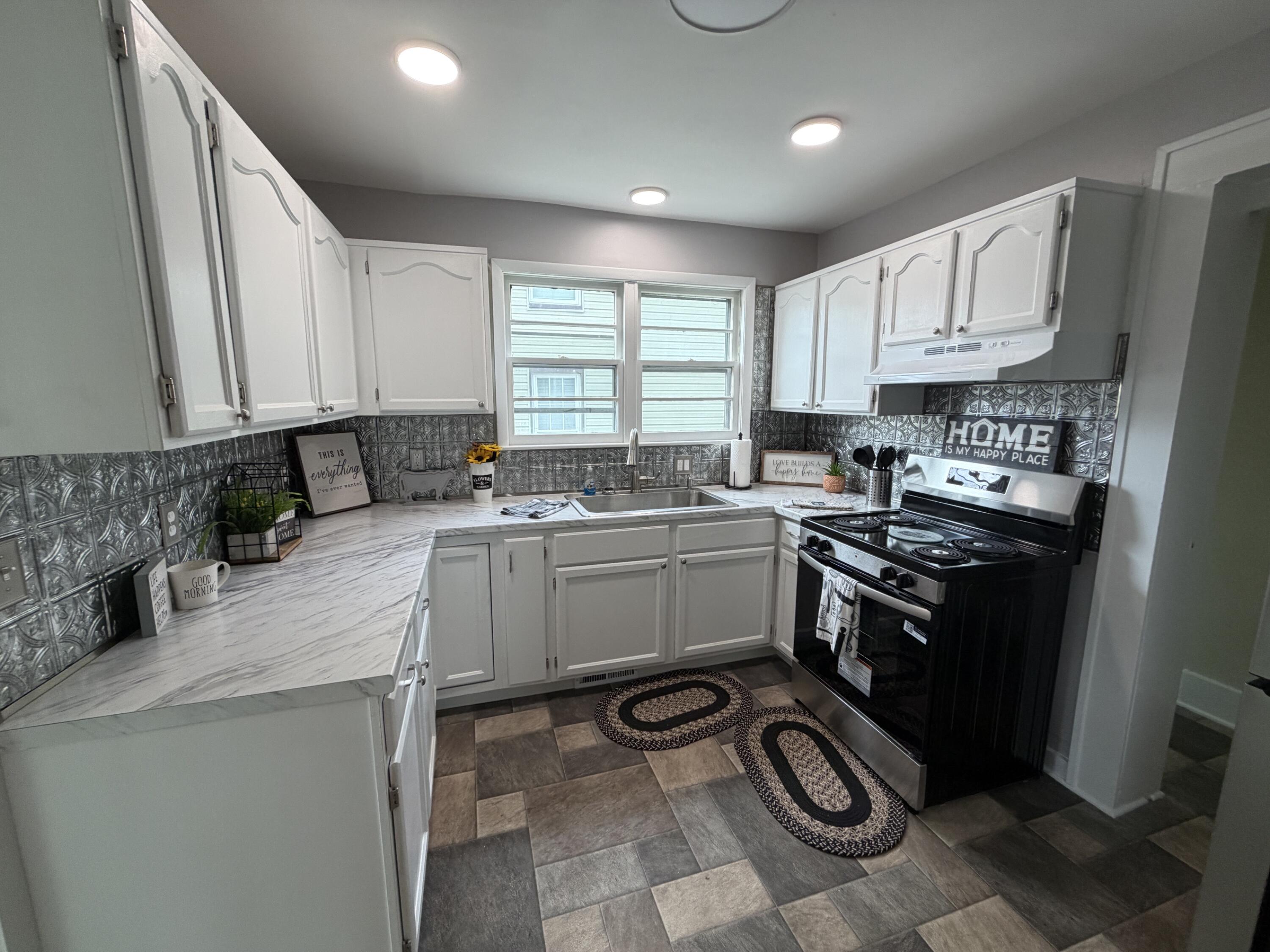 212 Spring, Bellefontaine, Ohio 43311