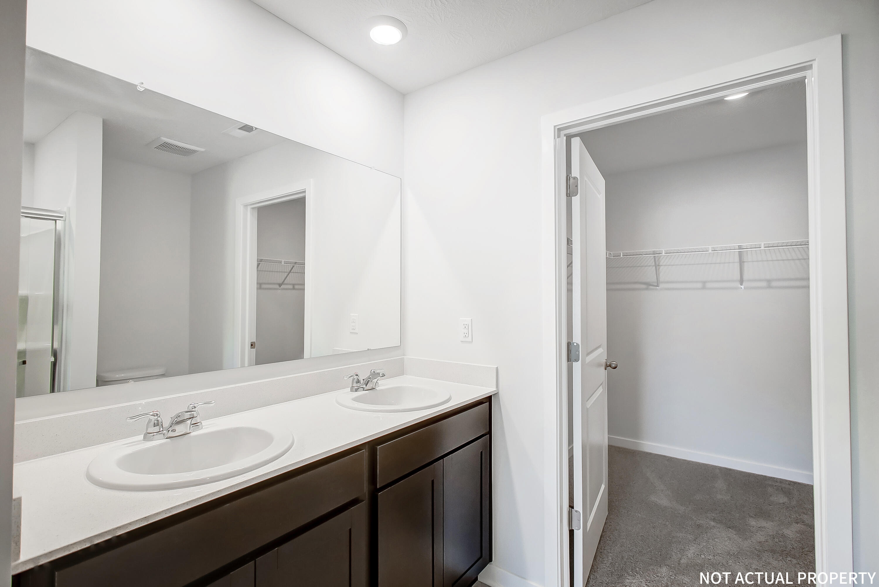 1137 Sherwood Loop, Bellefontaine, Ohio 43311