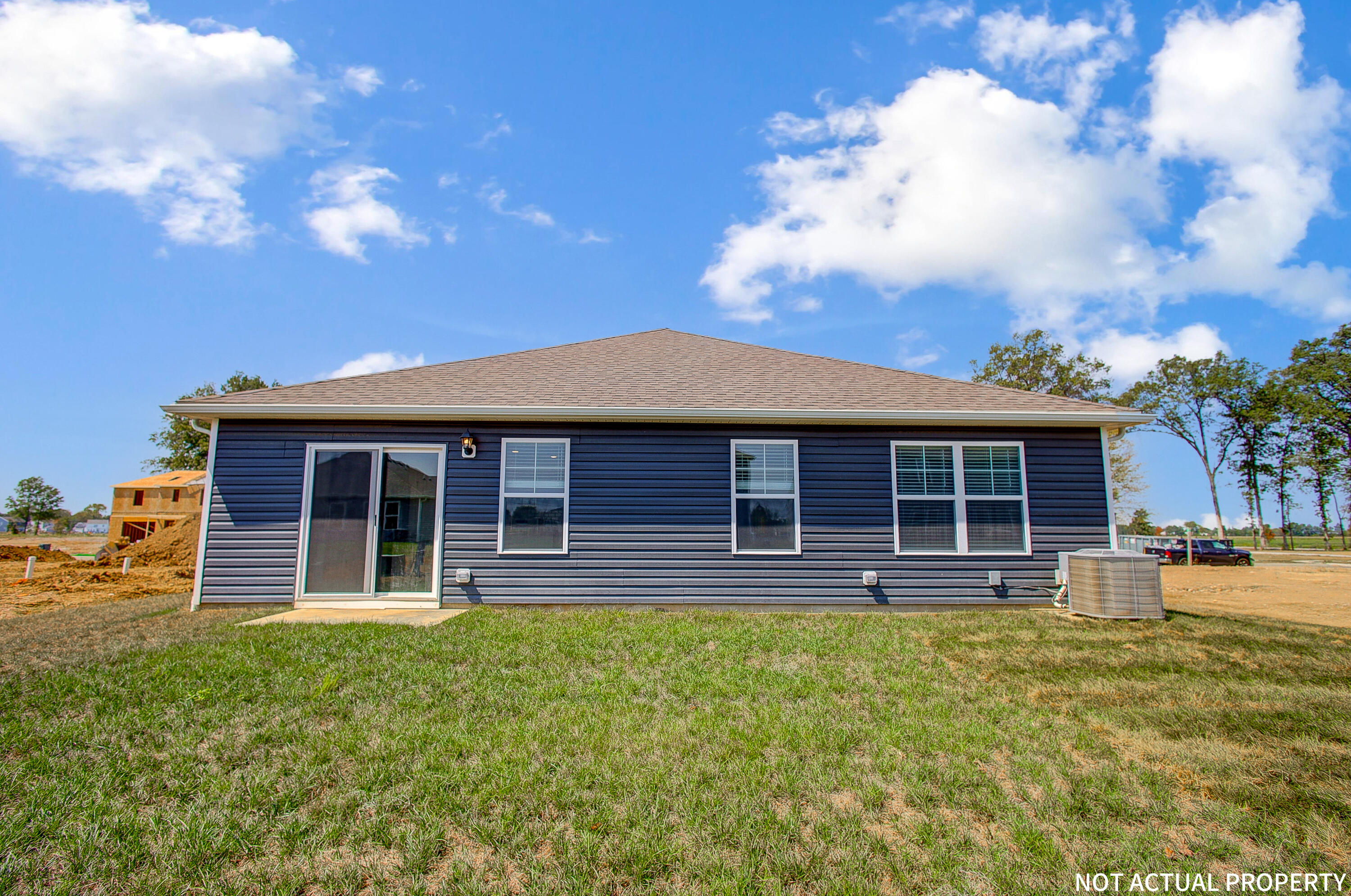 1129 Sherwood Loop, Bellefontaine, Ohio 43311