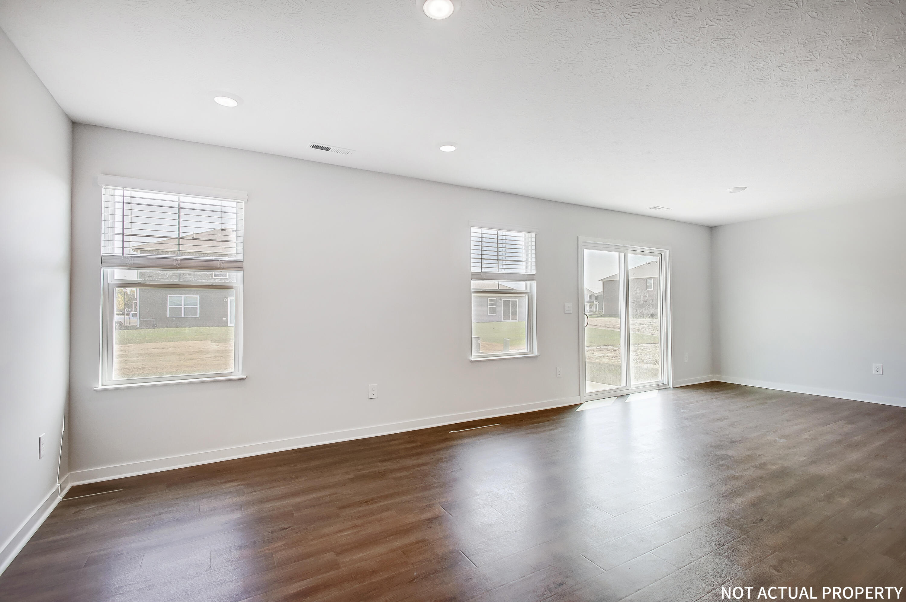 1129 Sherwood Loop, Bellefontaine, Ohio 43311
