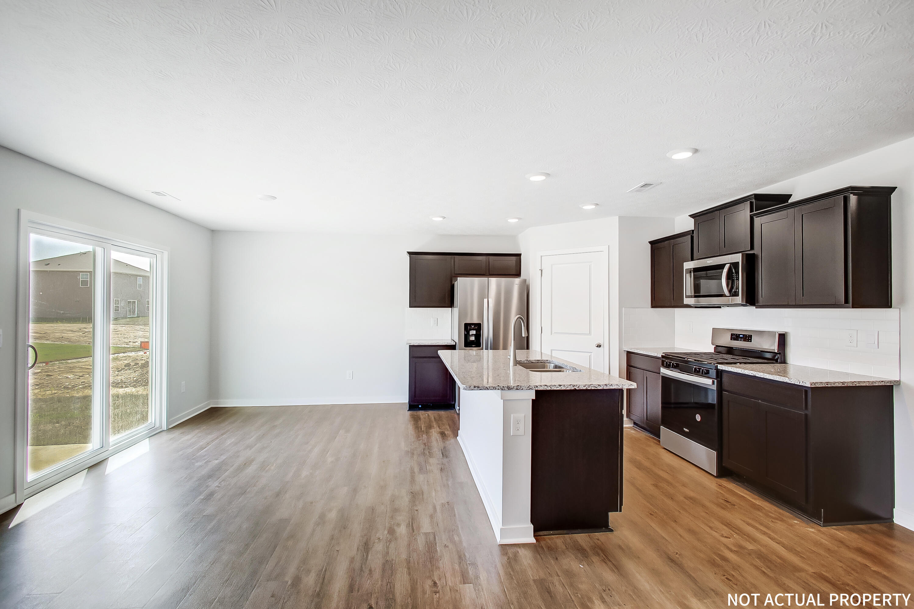 1129 Sherwood Loop, Bellefontaine, Ohio 43311