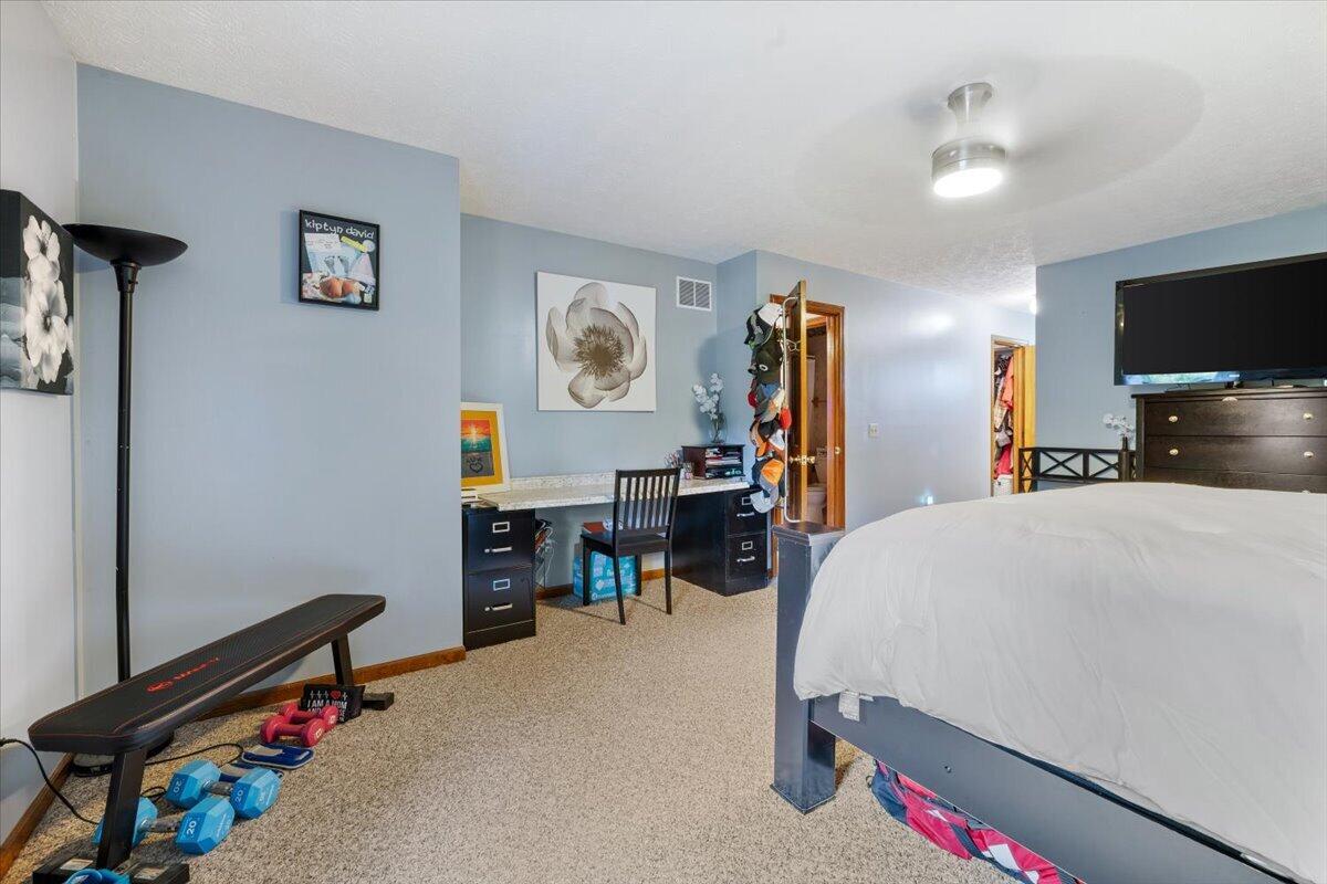 3333 Rocky Point, Springfield, Ohio 45502
