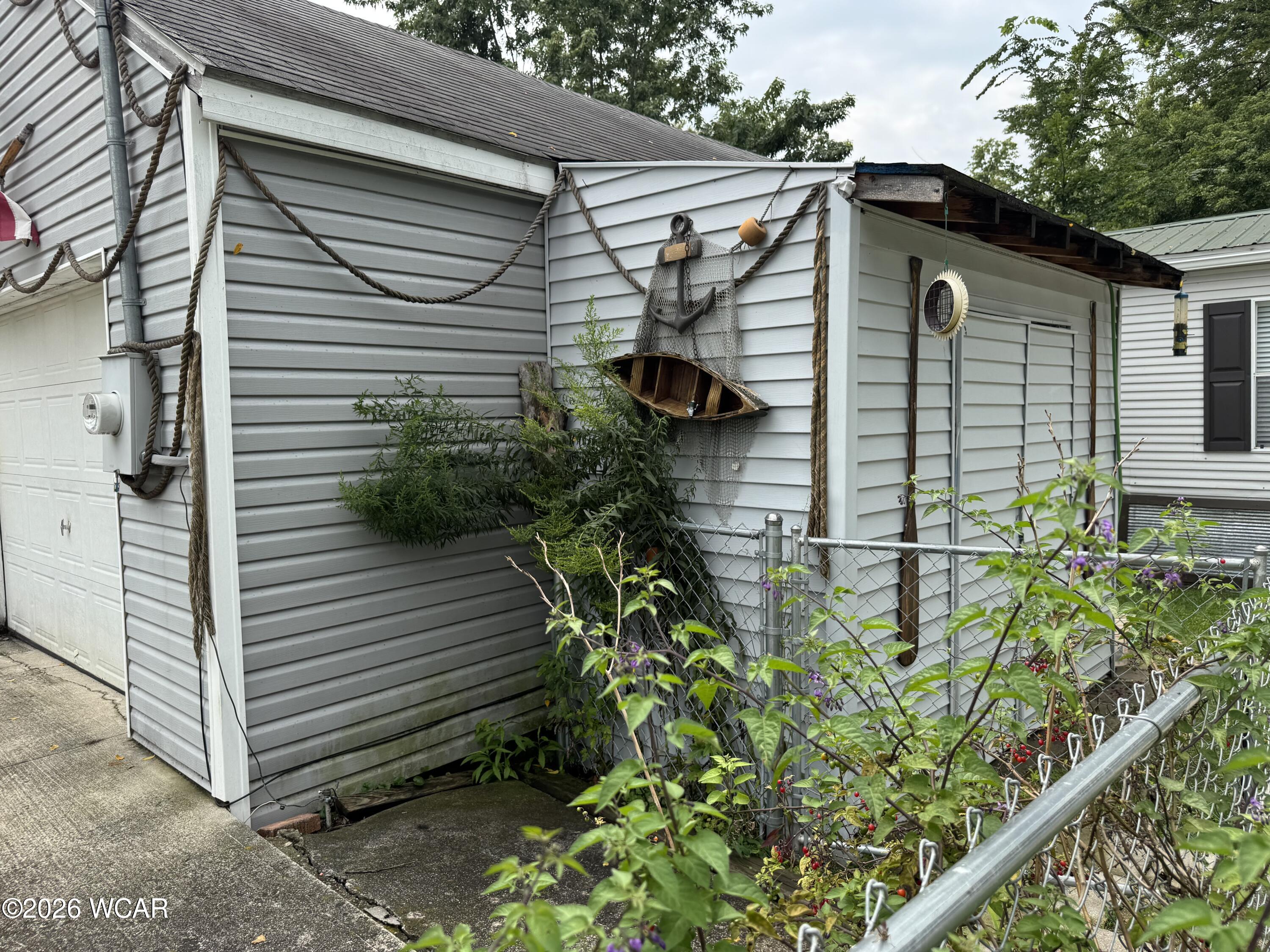 11167 Chickasaw Path, Lakeview, Ohio