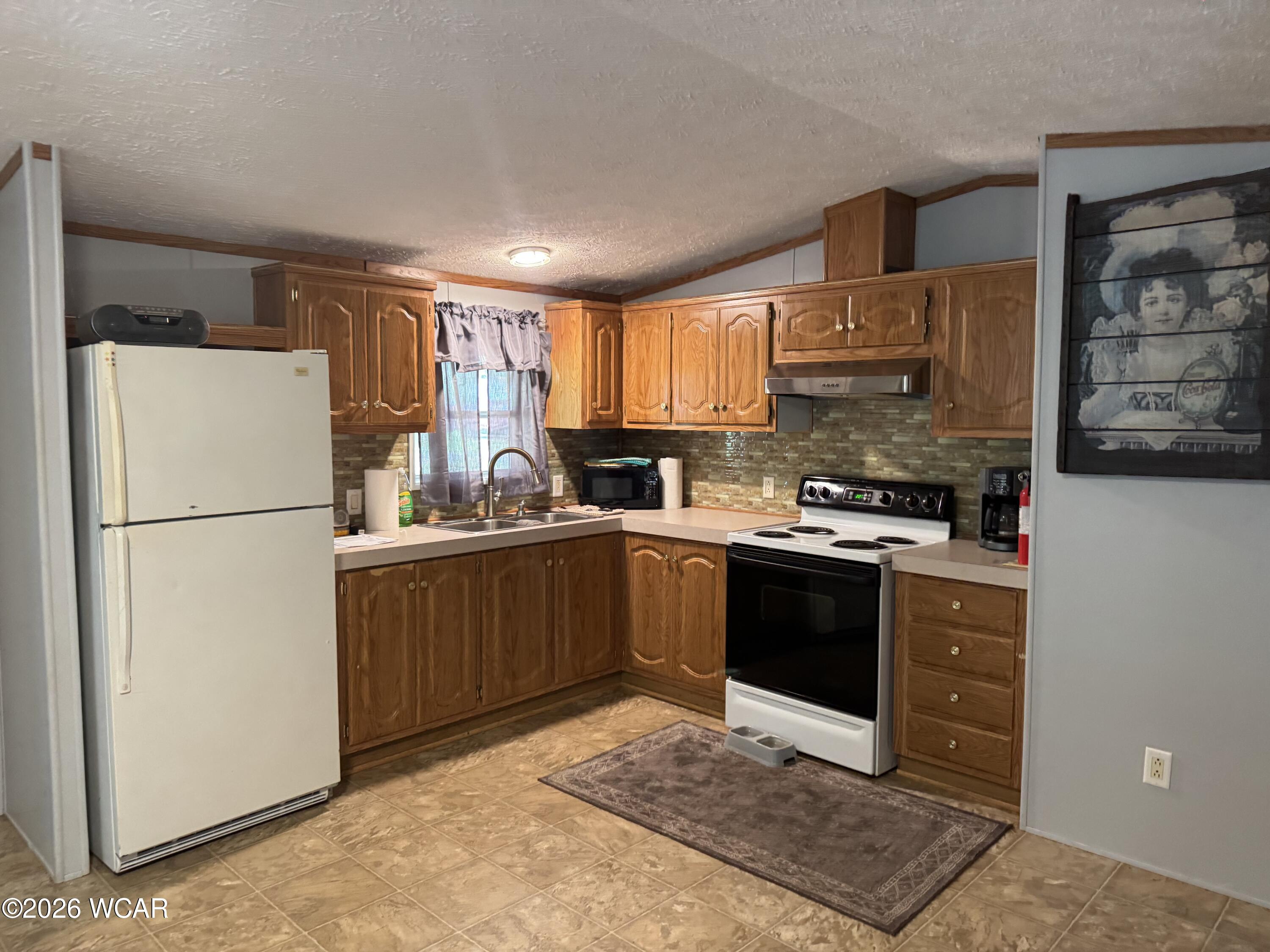 11167 Chickasaw Path, Lakeview, Ohio