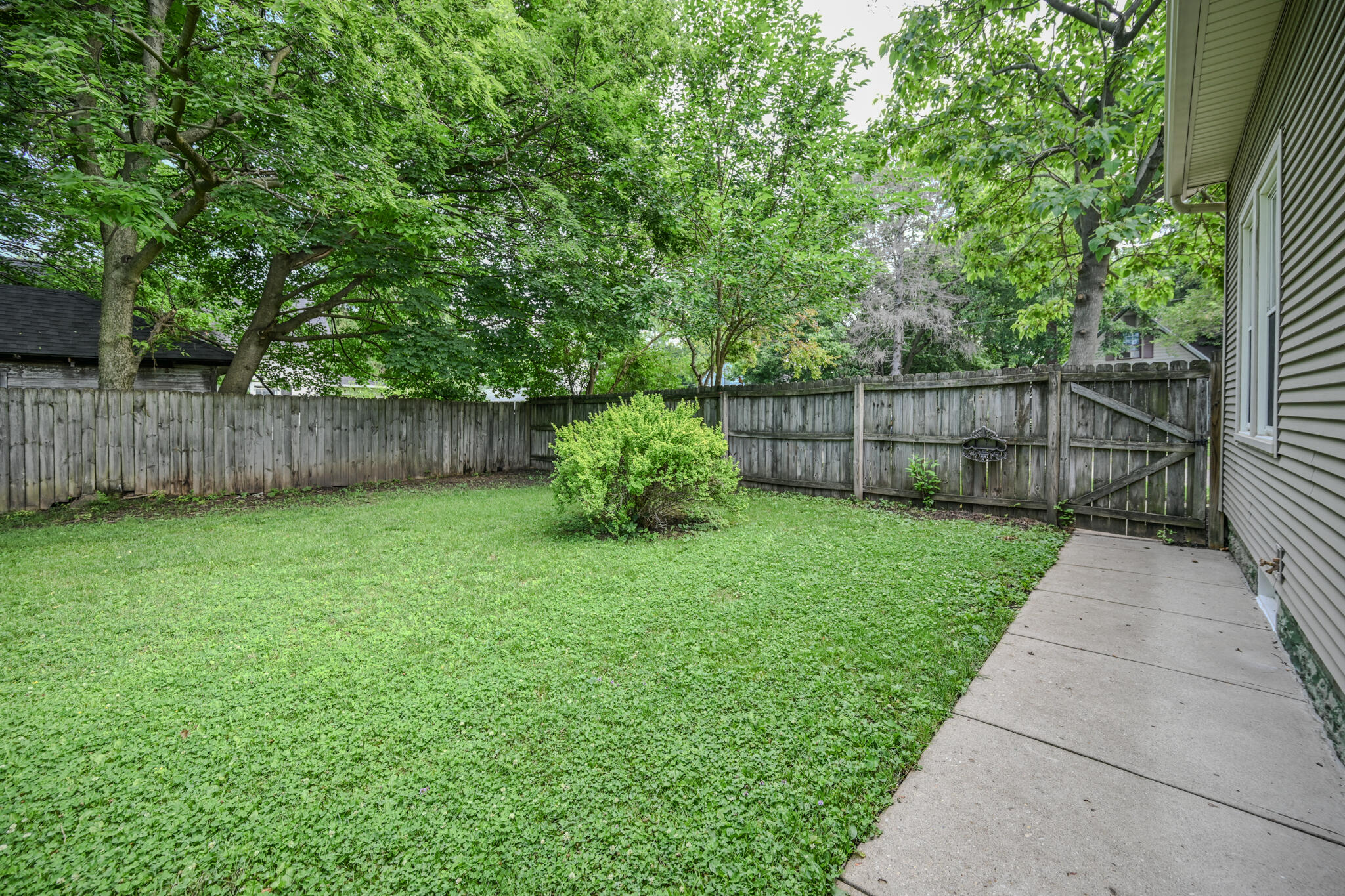 121 Hitt, Urbana, Ohio 43078
