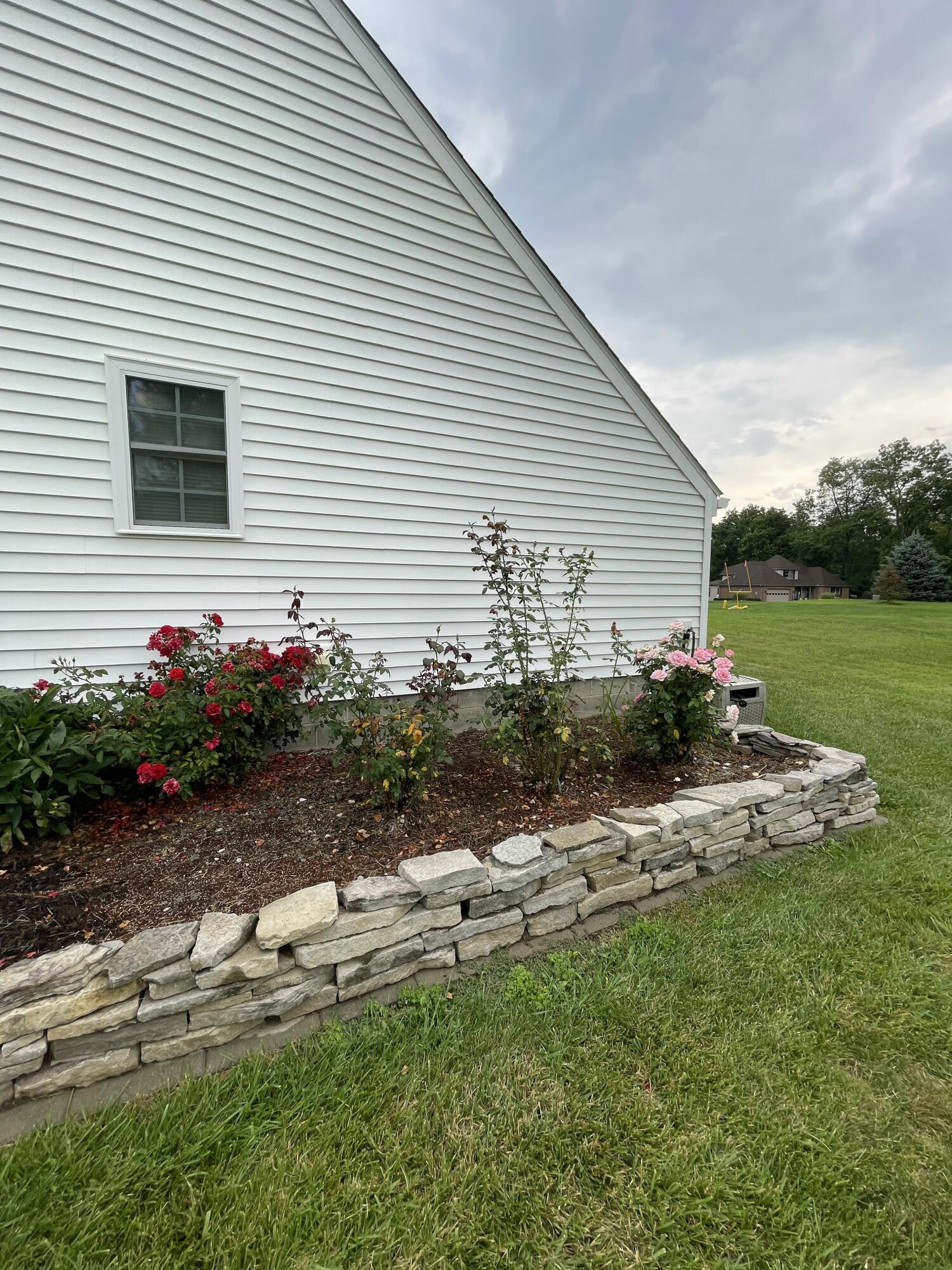 5431 Terre Haute, Urbana, Ohio 43078