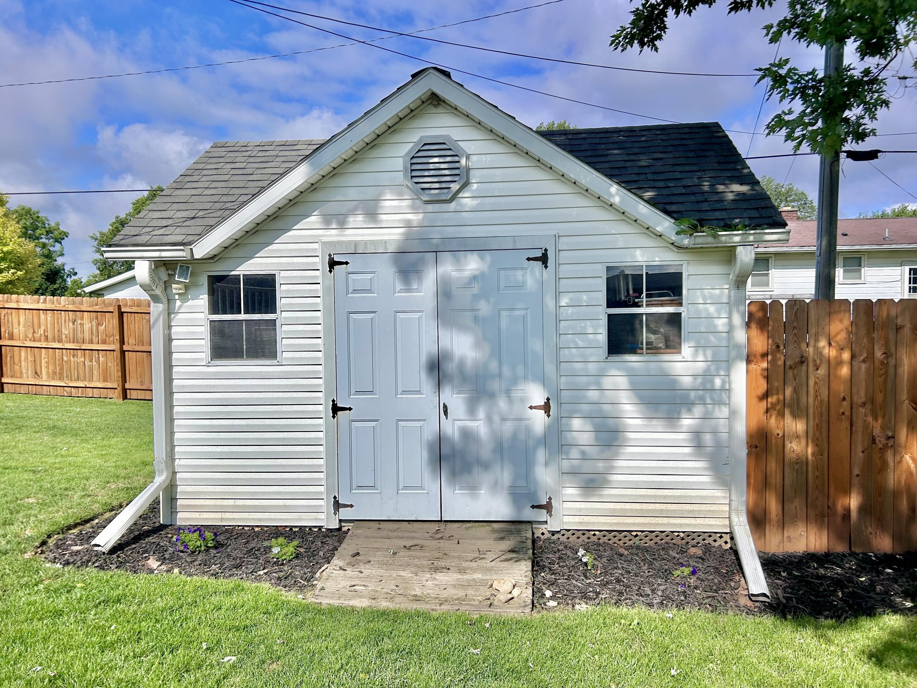 220 Terrence, Bellefontaine, Ohio 43311