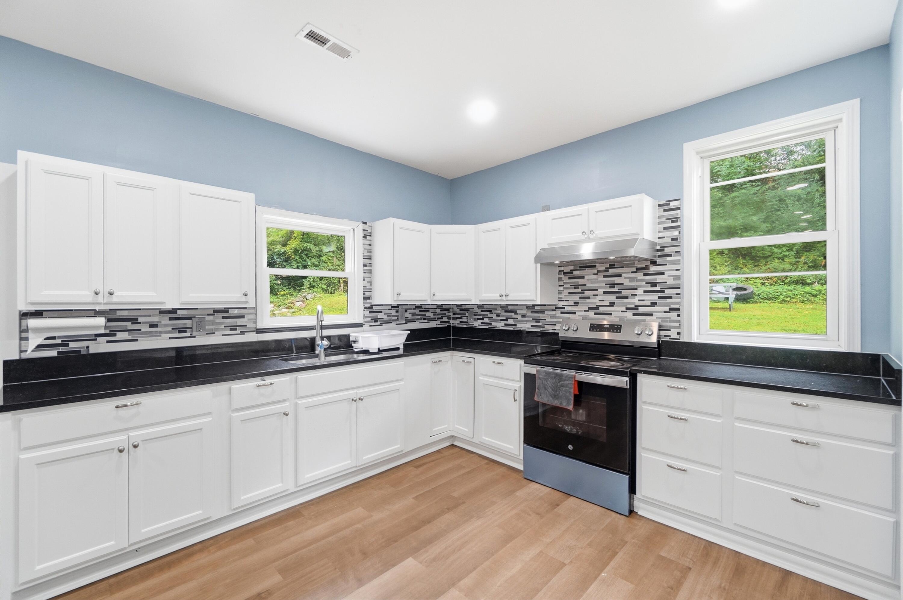 102 Freeman, Springfield, Ohio 45505