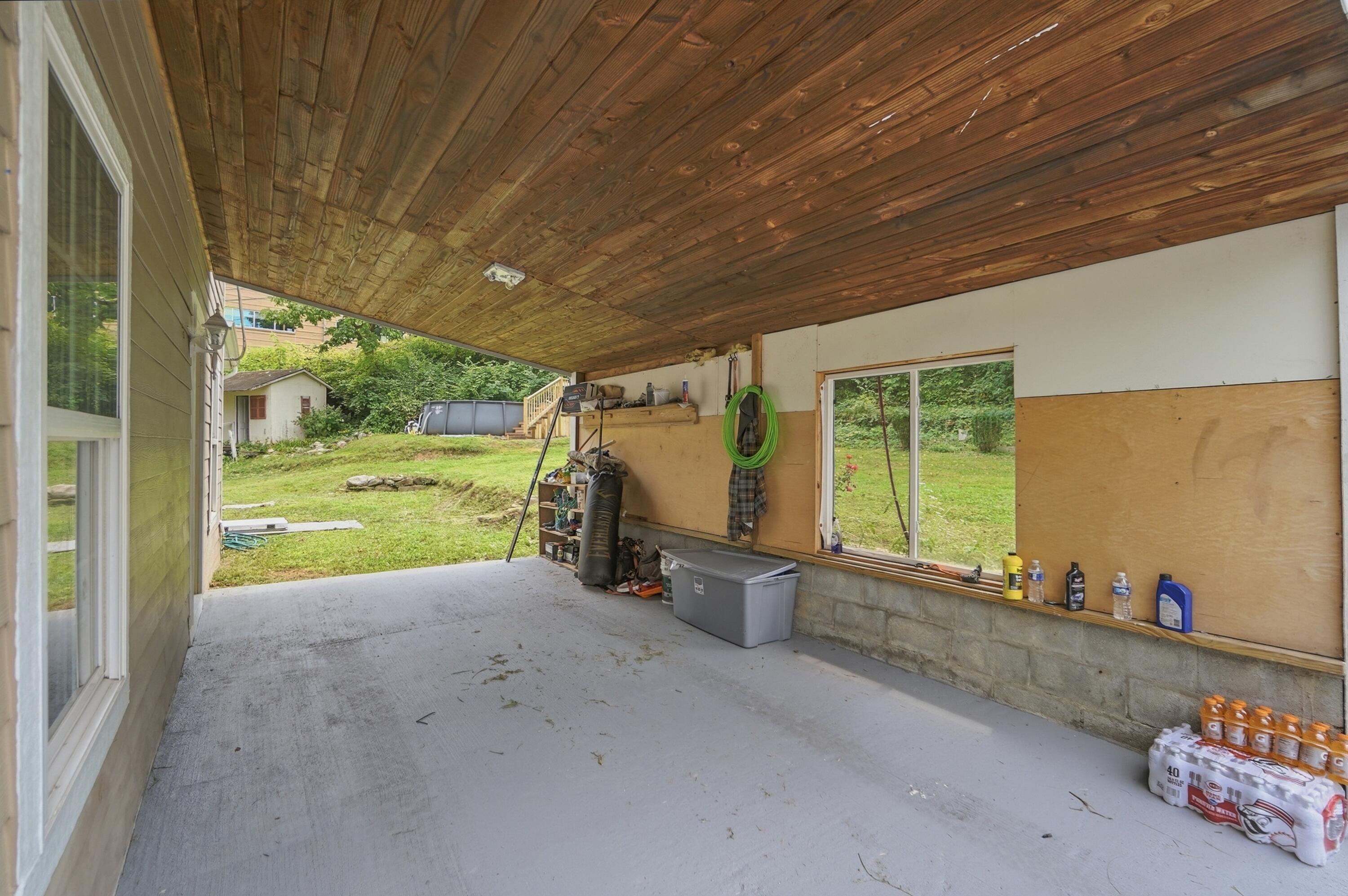 102 Freeman, Springfield, Ohio 45505