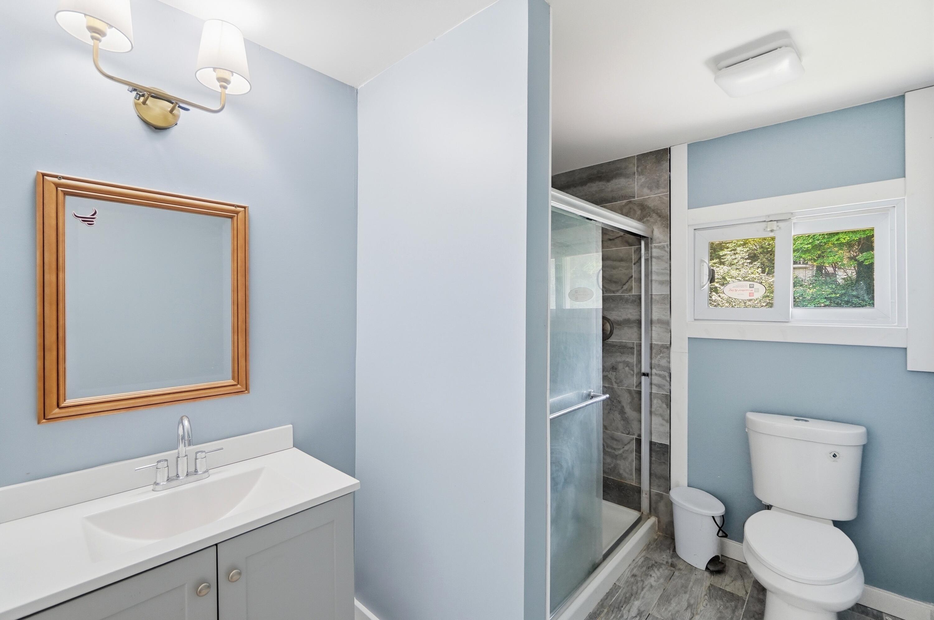 102 Freeman, Springfield, Ohio 45505