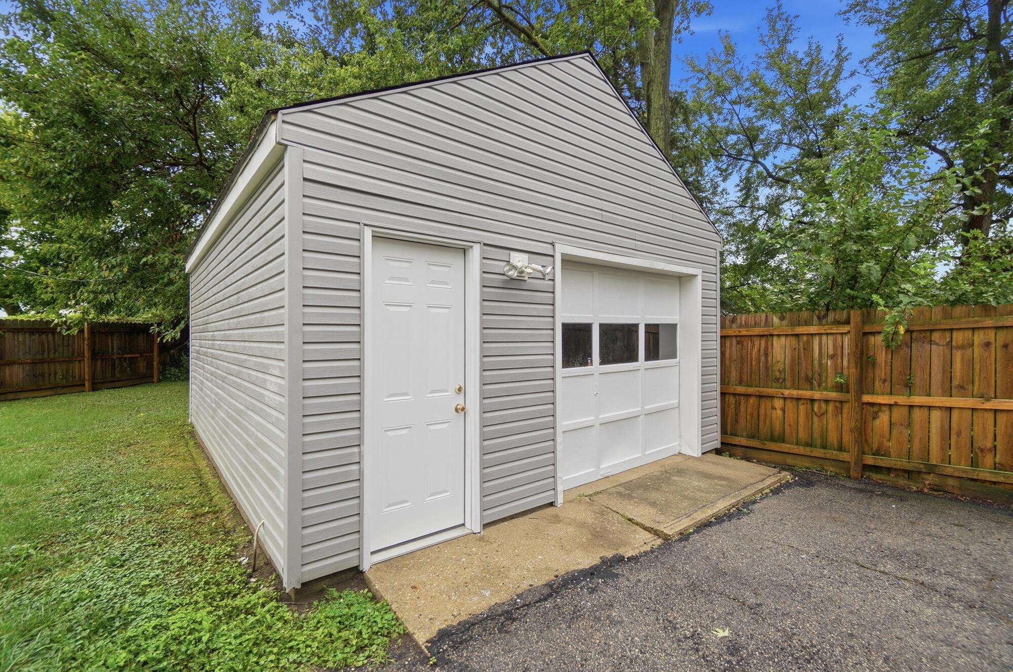 644 Cortland, Springfield, Ohio 45505
