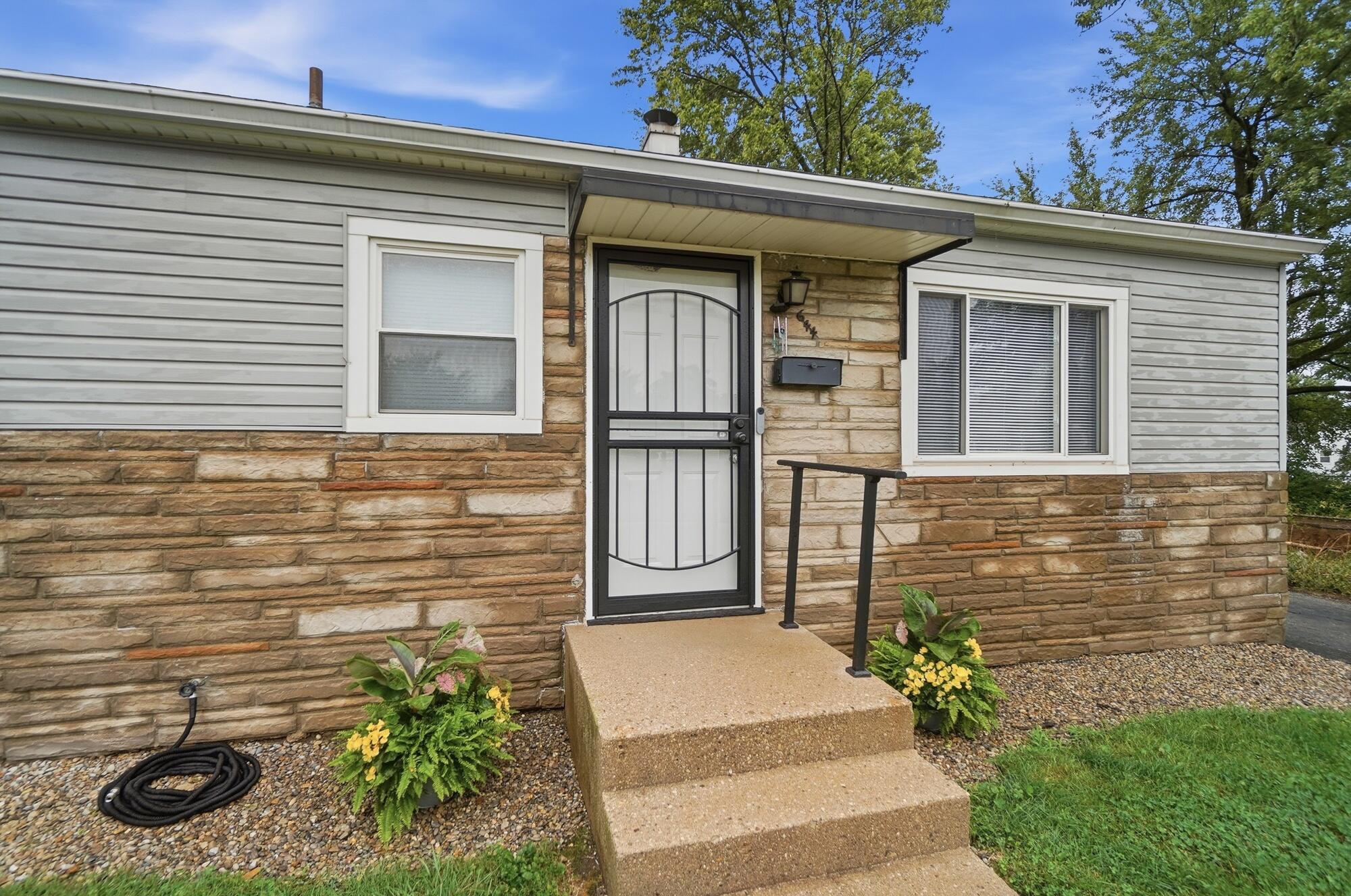 644 Cortland, Springfield, Ohio 45505