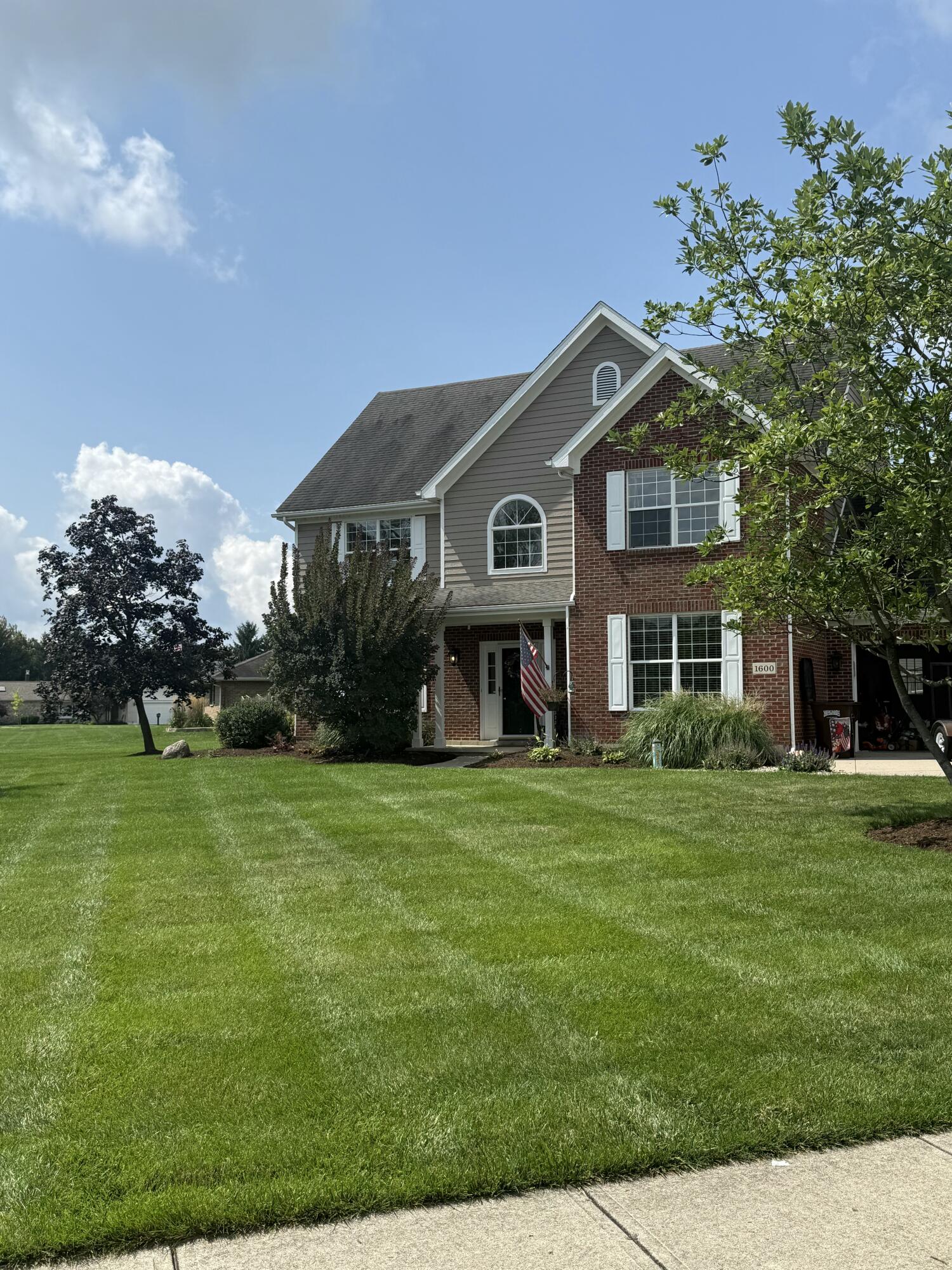 1600 Sunnington Grove, Dayton, Ohio 45458