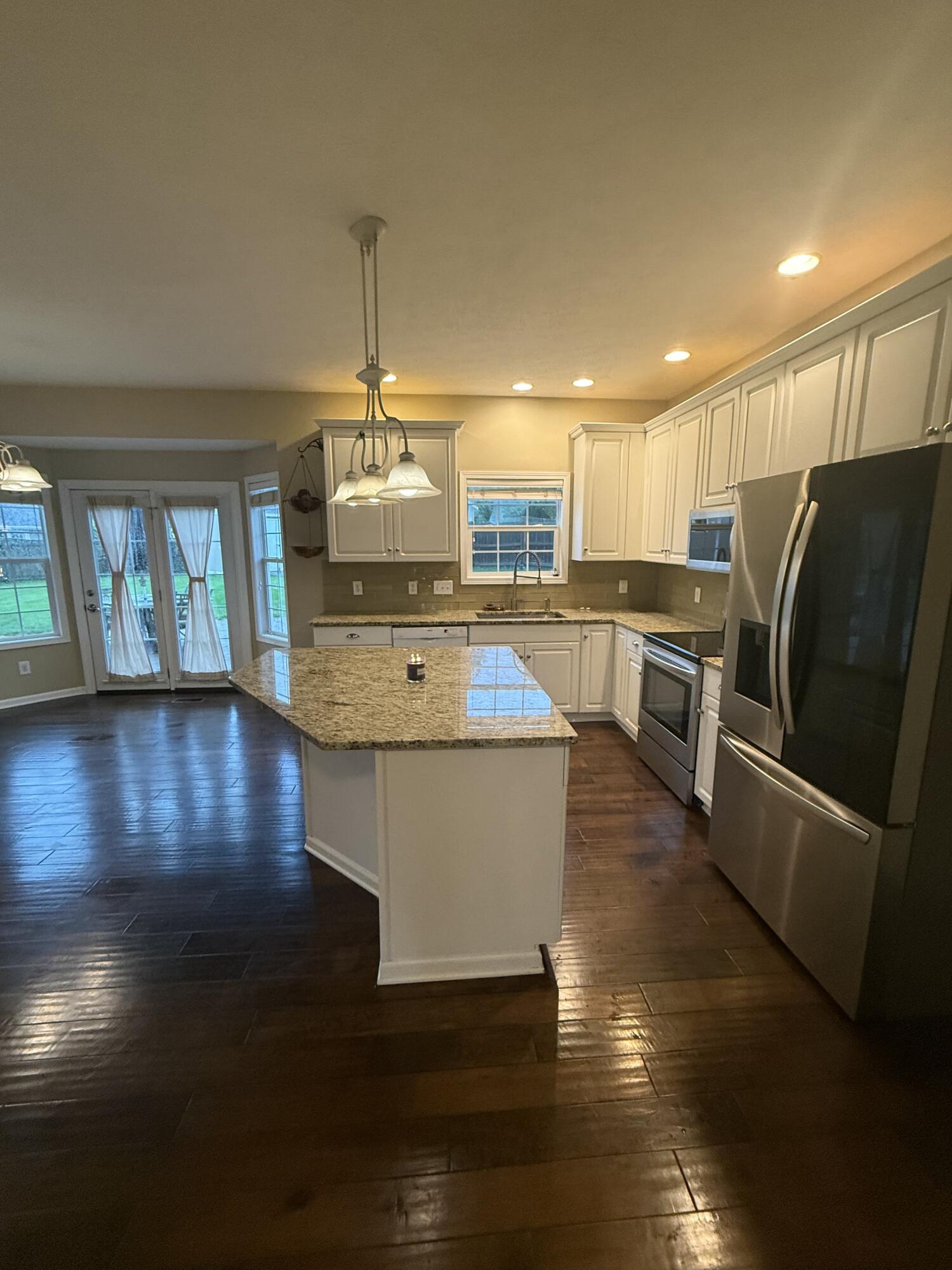 1600 Sunnington Grove, Dayton, Ohio 45458