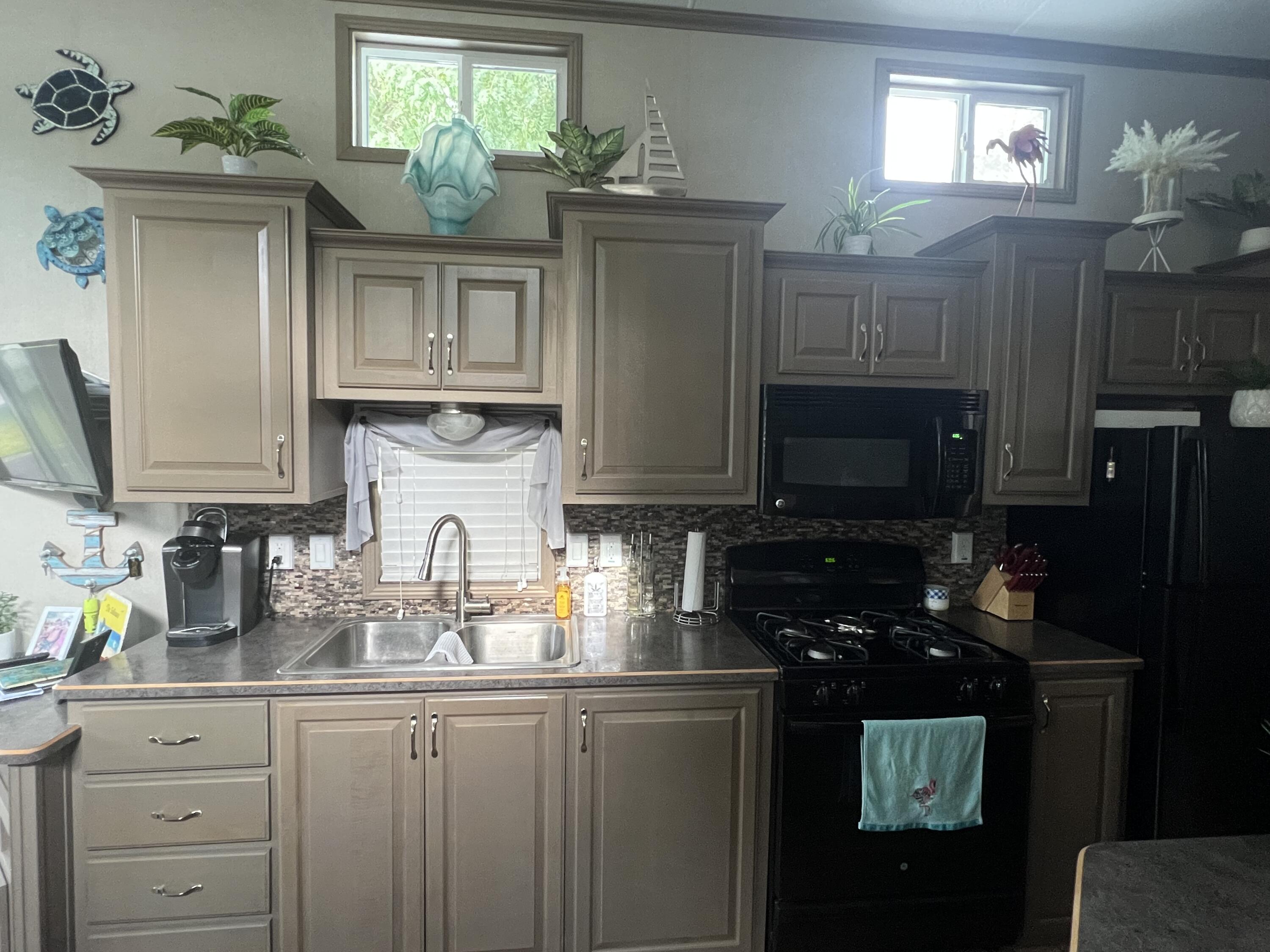 11377 Township Road 266, Lakeview, Ohio 43331