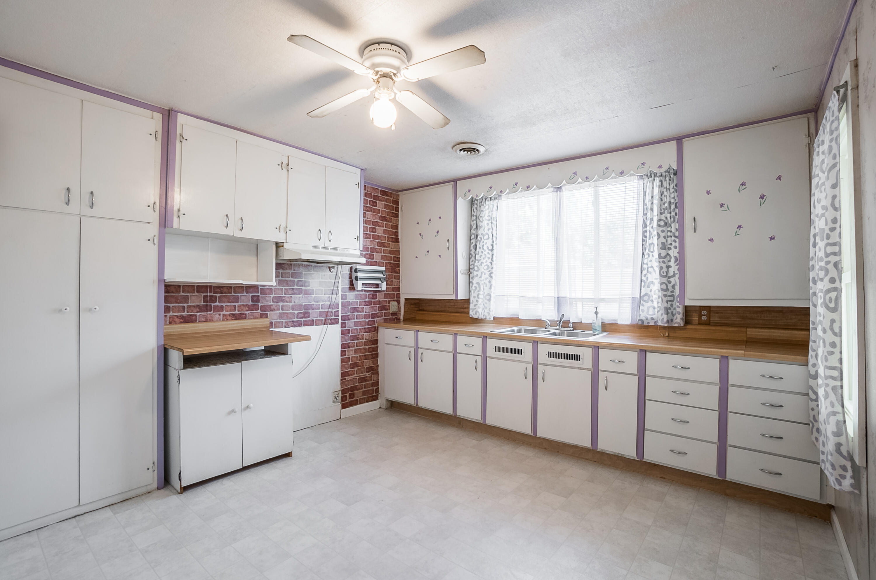 606 Virginia, Troy, Ohio 45373