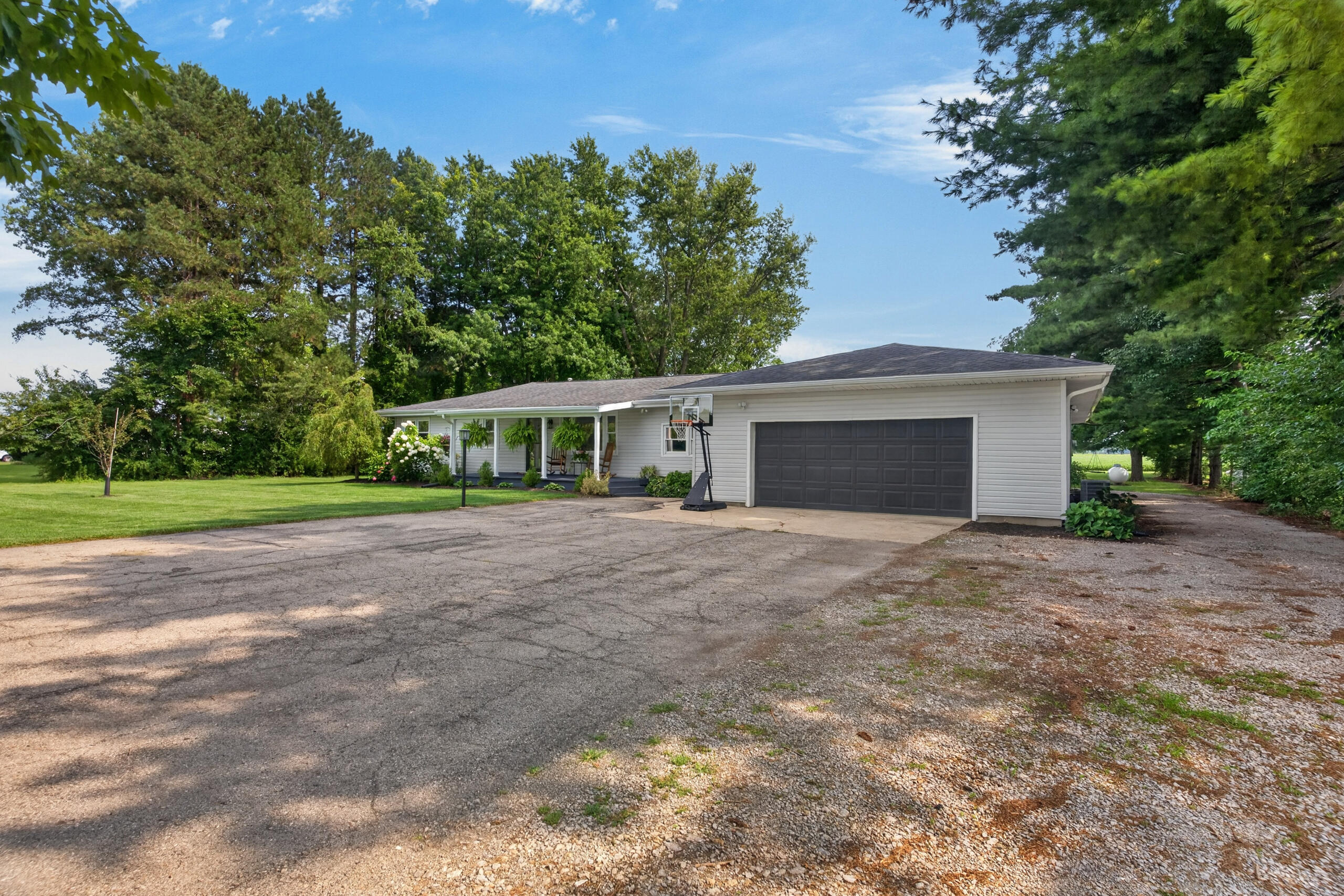 1947 Dingman Slagle, Sidney, Ohio 45365