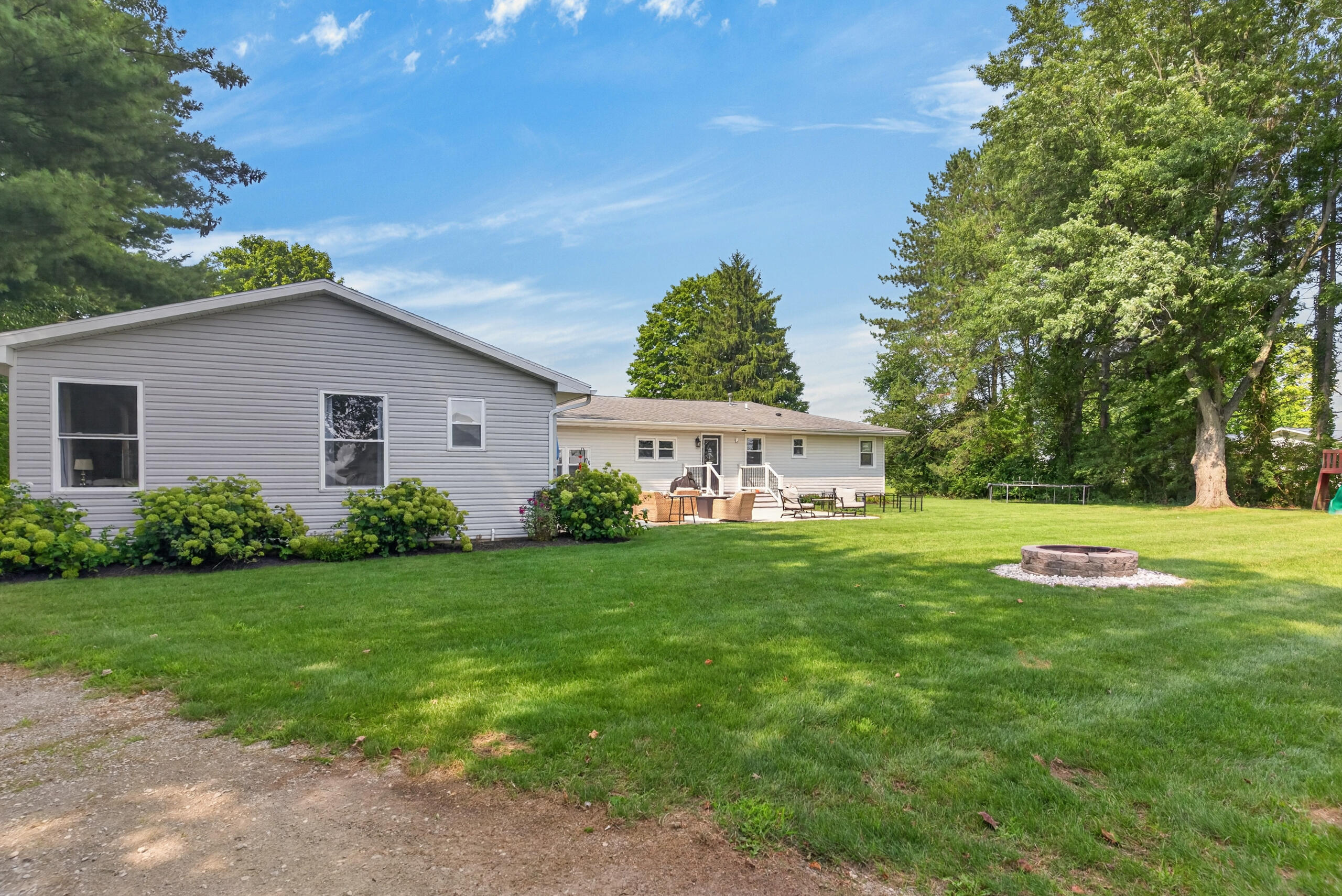 1947 Dingman Slagle, Sidney, Ohio 45365