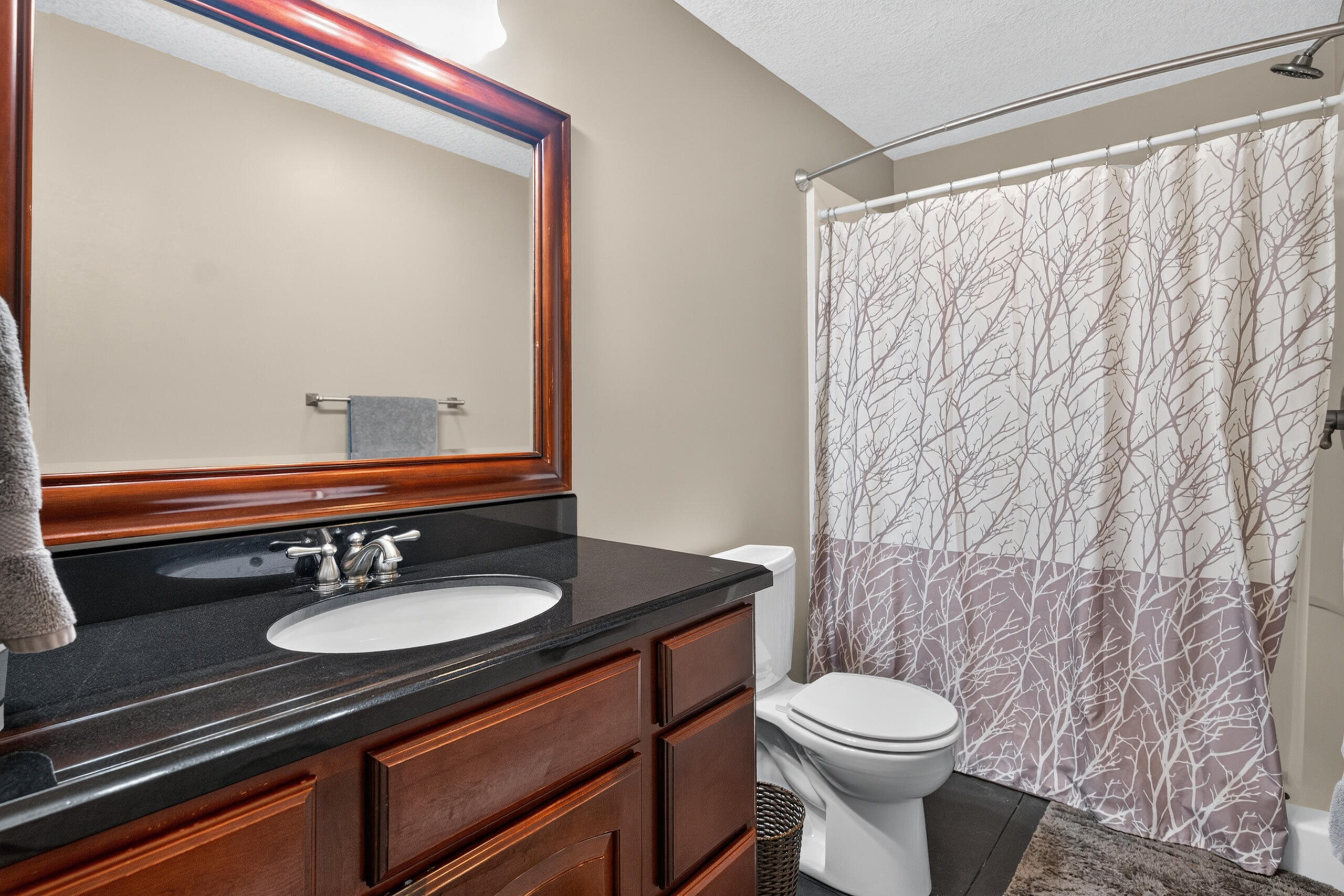 111 Brentwood, Anna, Ohio 45302