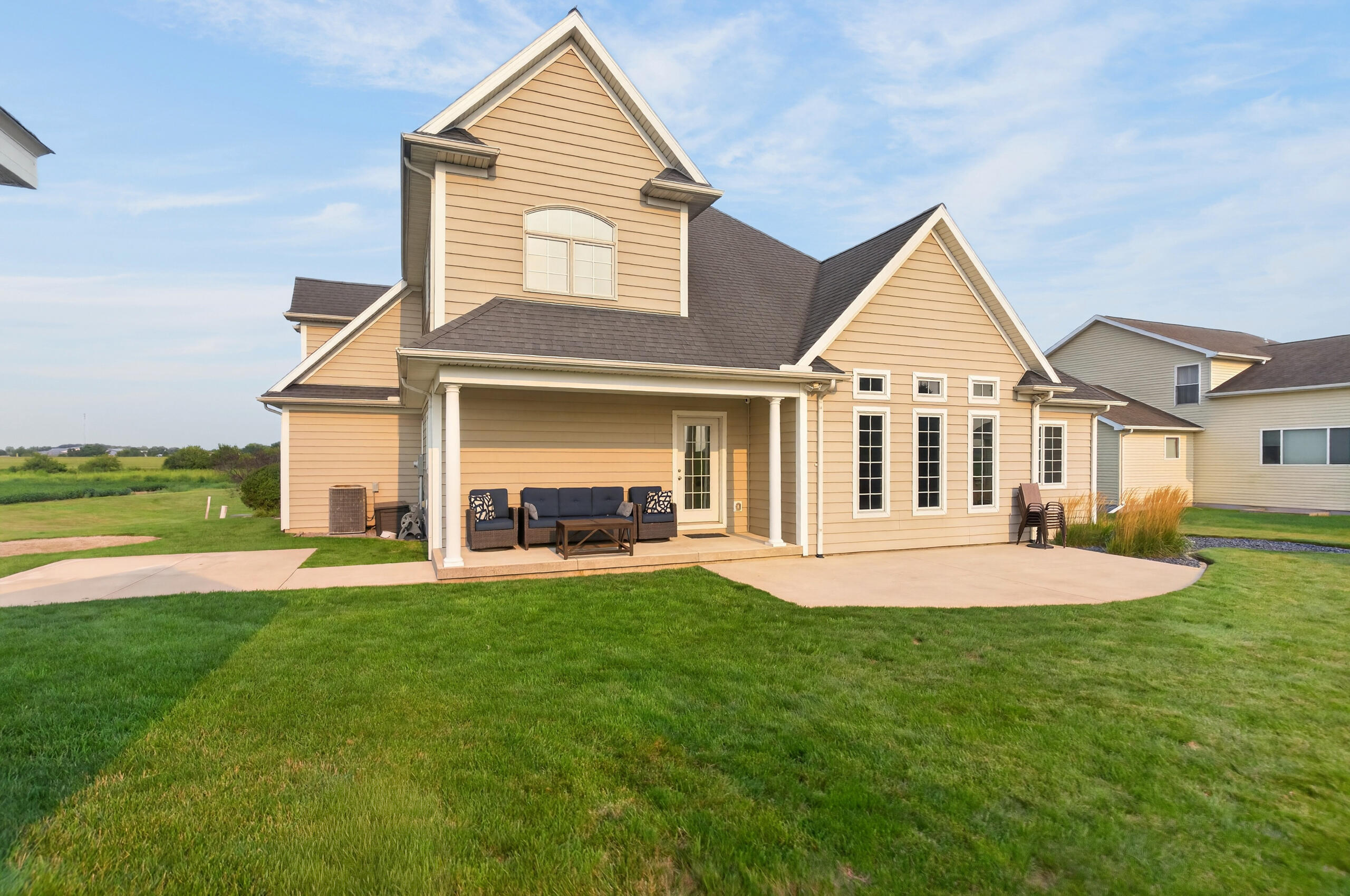 111 Brentwood, Anna, Ohio 45302