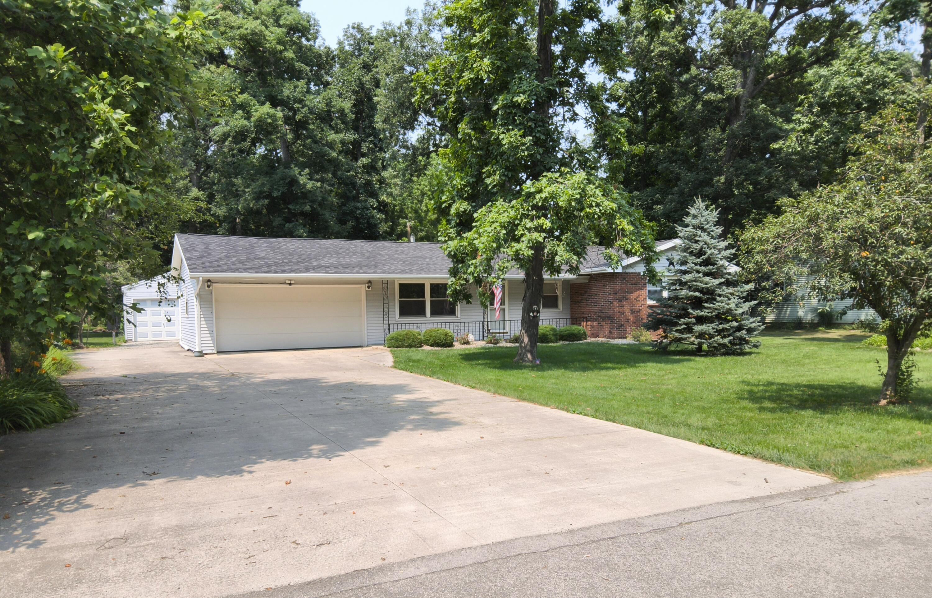 4281 William, Celina, Ohio 45822