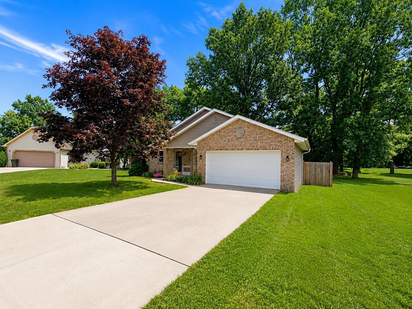 216 Oakcrest, Russells Point, Ohio 43348