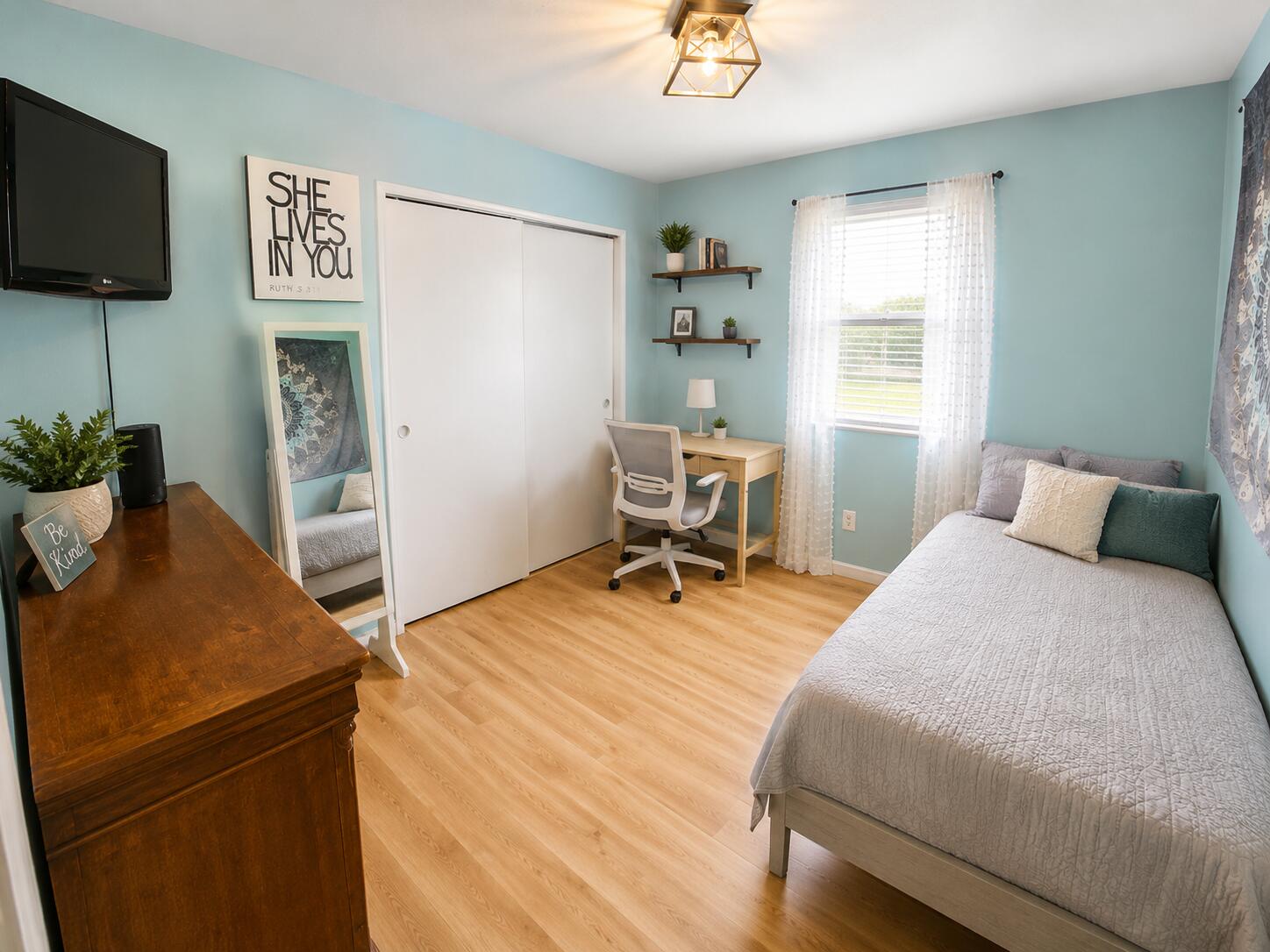 216 Oakcrest, Russells Point, Ohio 43348