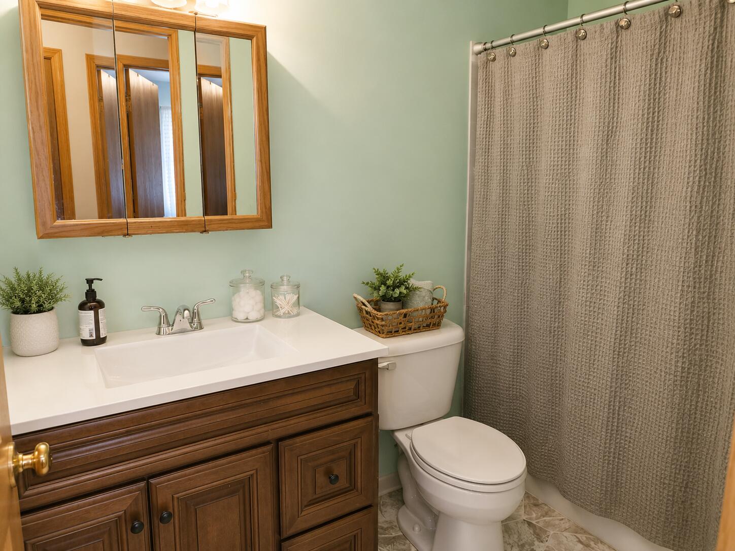 216 Oakcrest, Russells Point, Ohio 43348