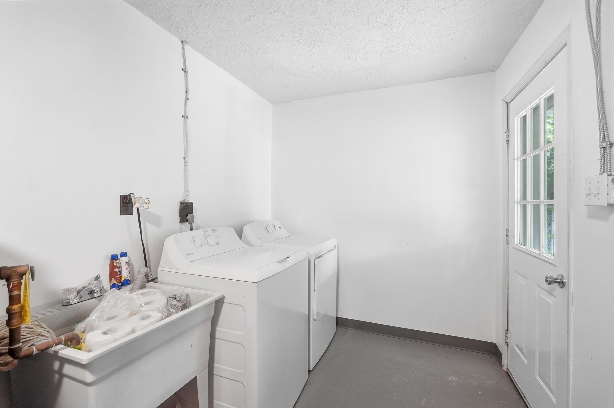 3386 Mount Carmel, Cincinnati, Ohio 45244