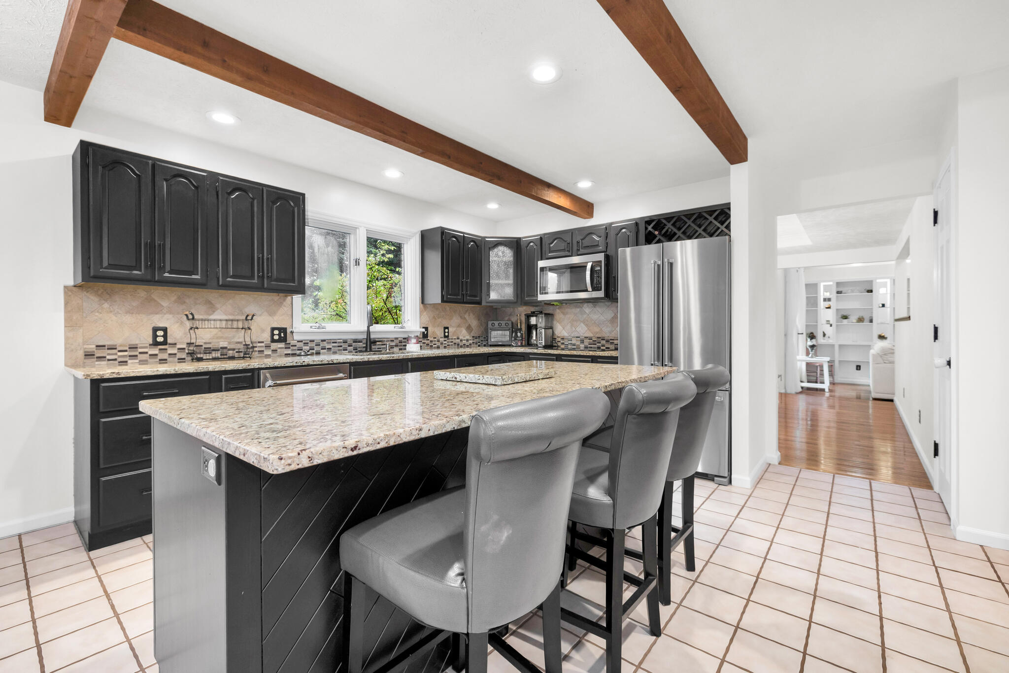 100 Tanglewood, West Liberty, Ohio 43357