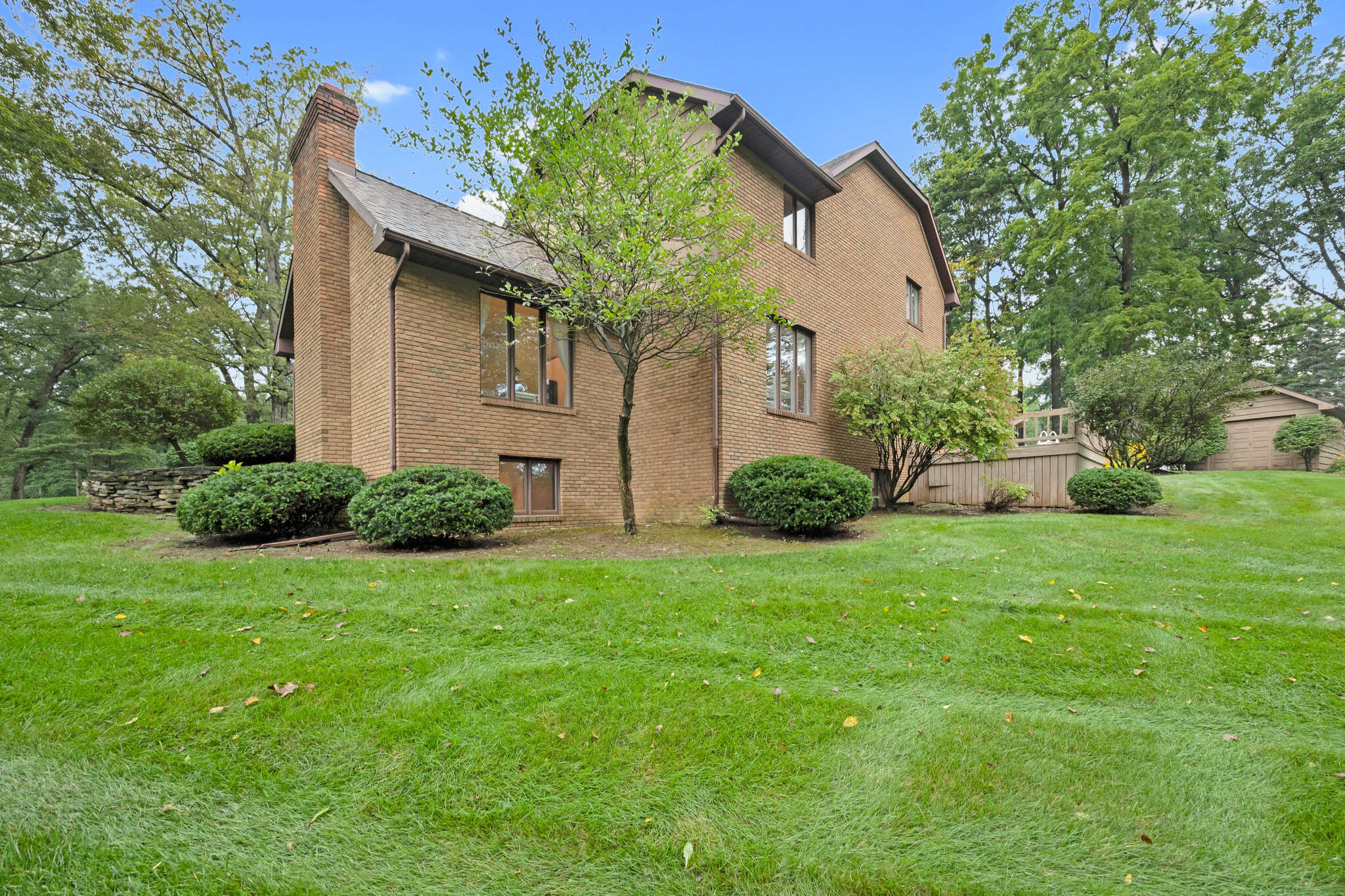 100 Tanglewood, West Liberty, Ohio 43357