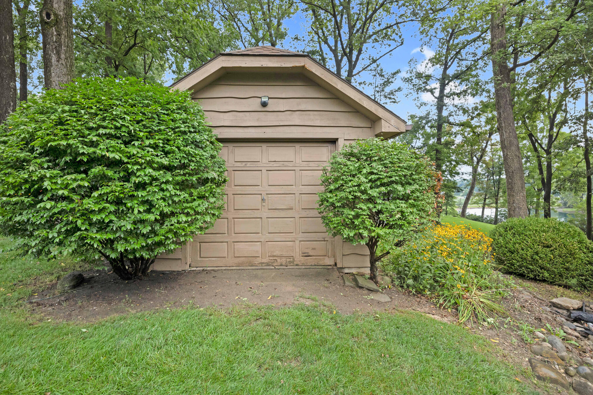 100 Tanglewood, West Liberty, Ohio 43357