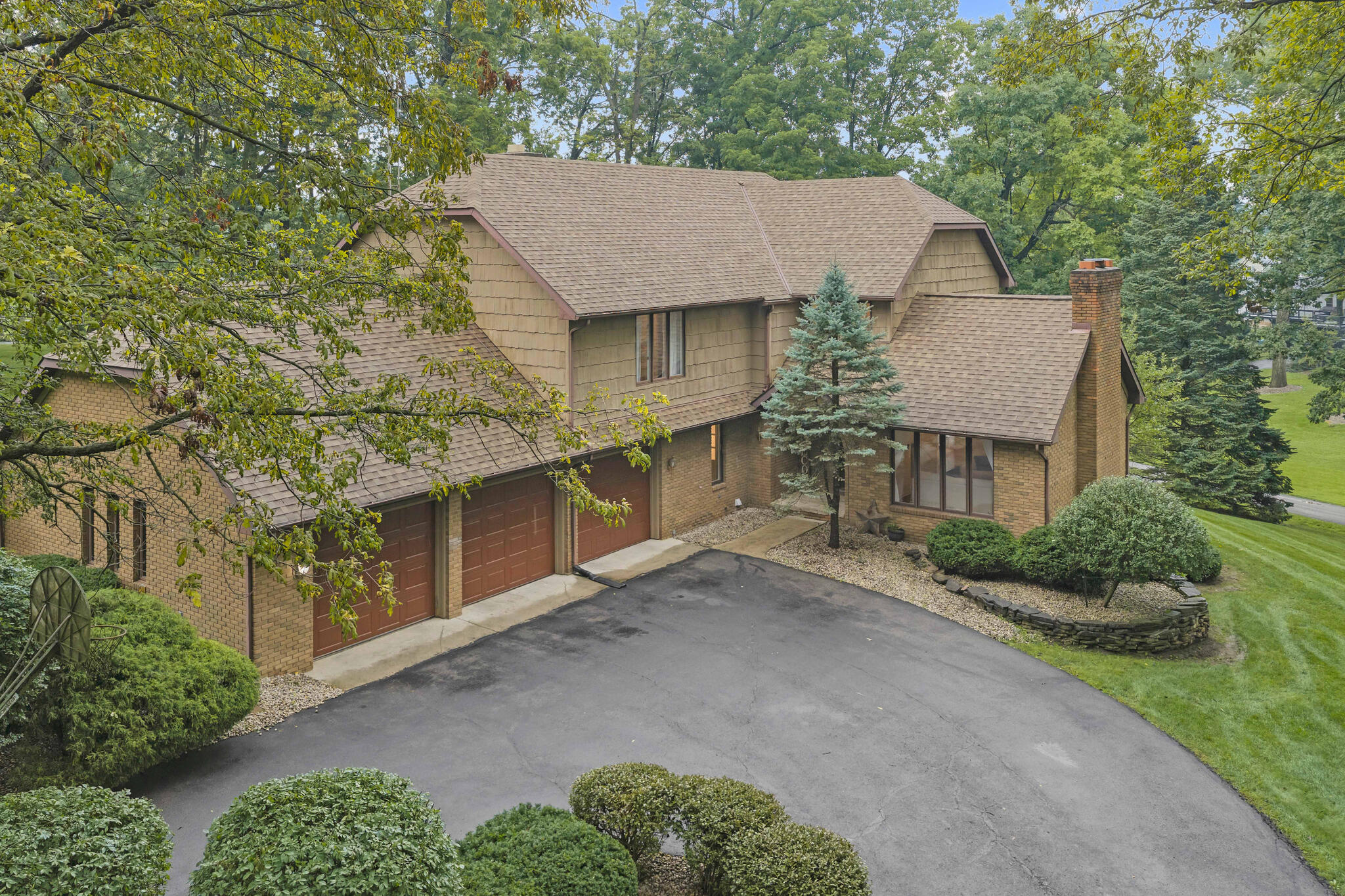100 Tanglewood, West Liberty, Ohio 43357
