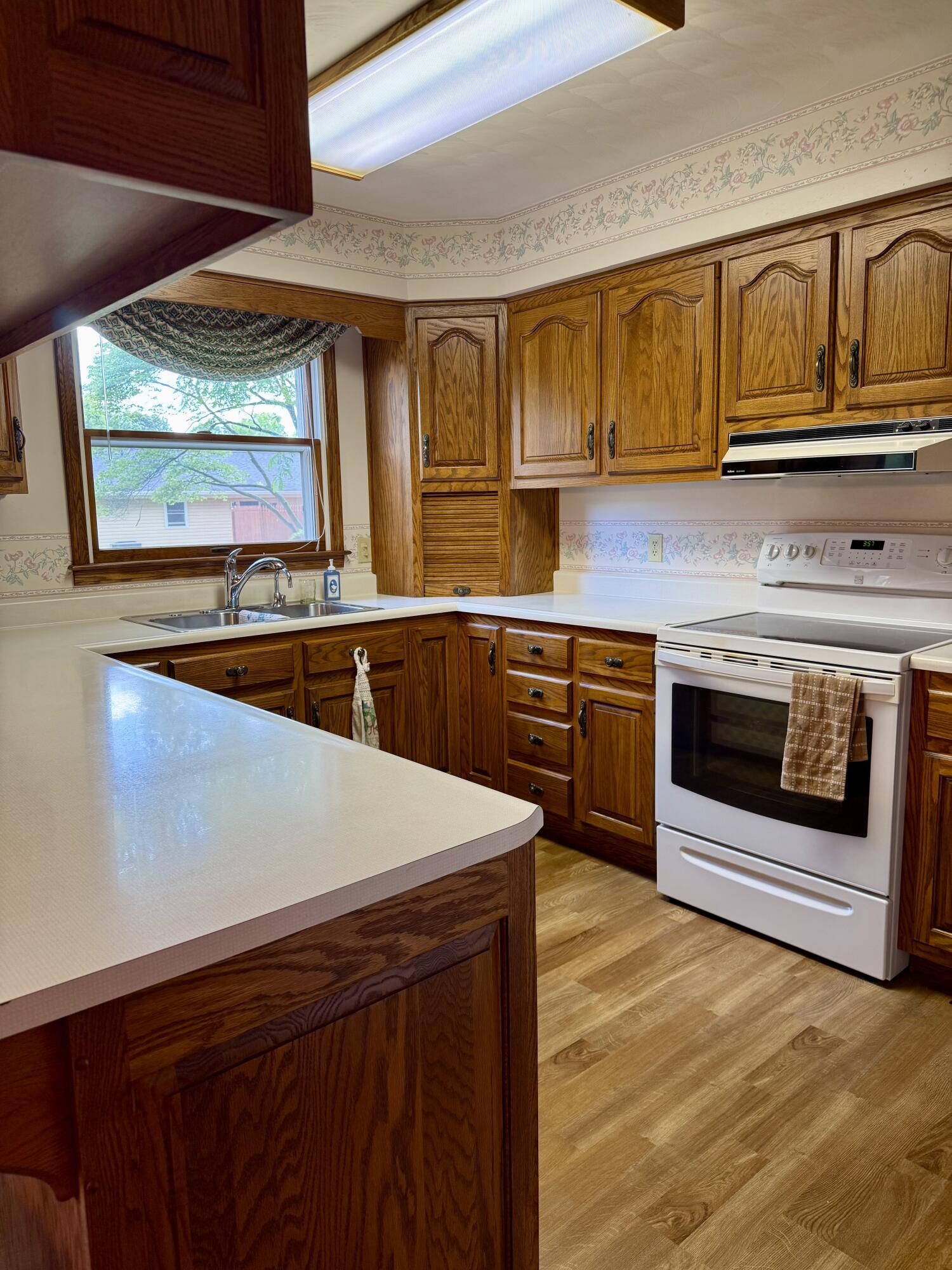 1715 Fenway, Saint Marys, Ohio 45885