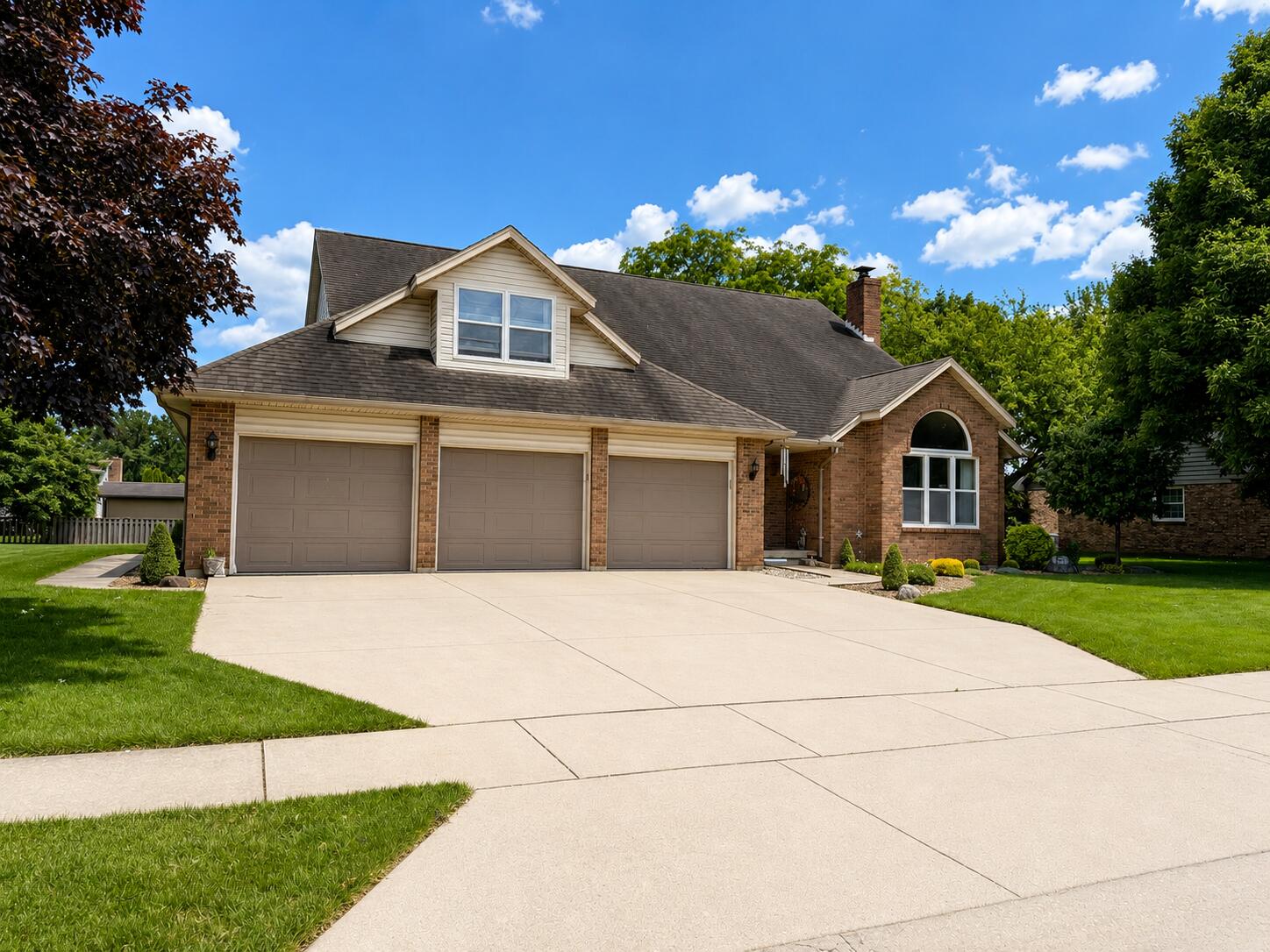 1715 Fenway, Saint Marys, Ohio 45885