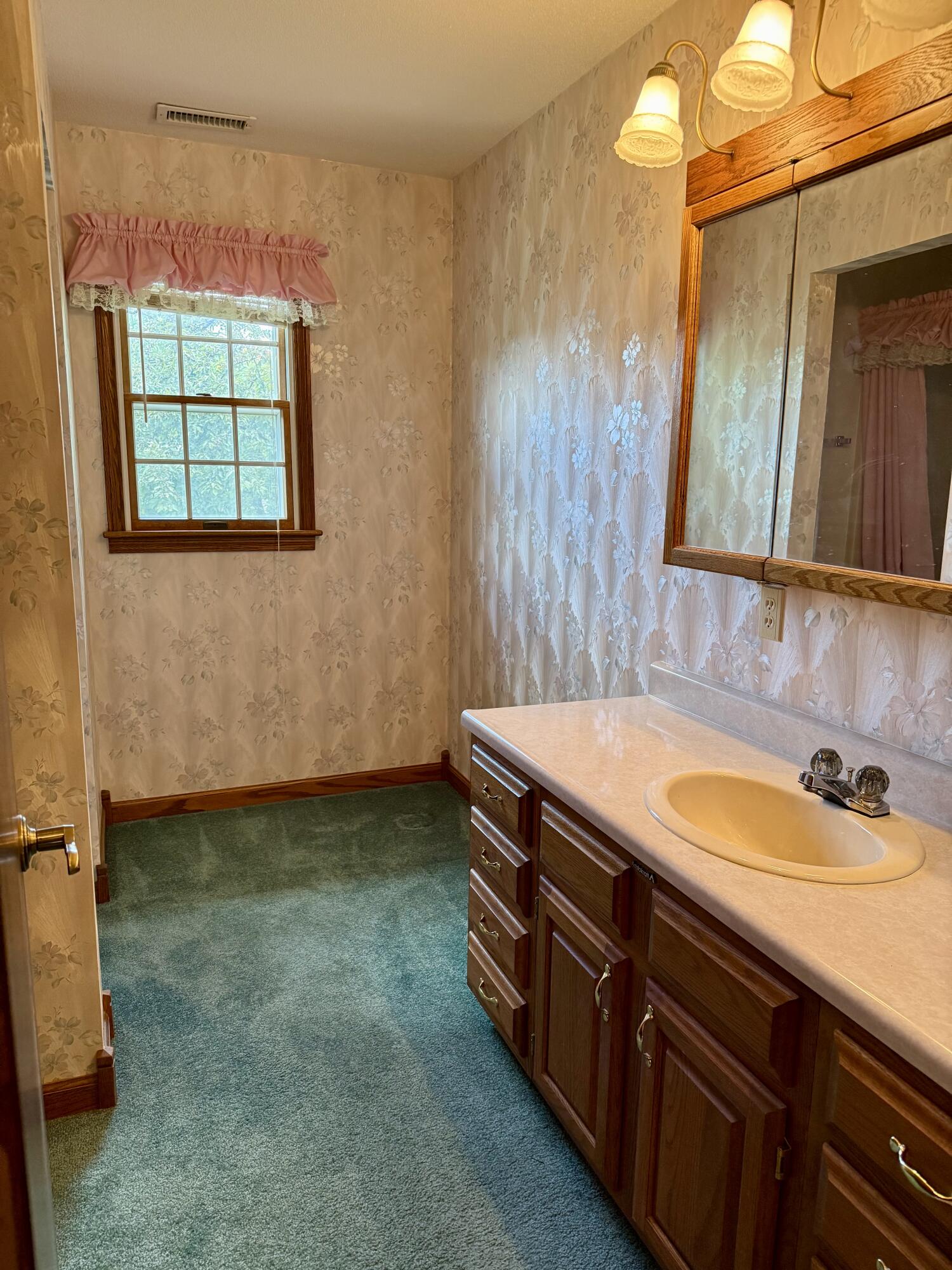 1715 Fenway, Saint Marys, Ohio 45885