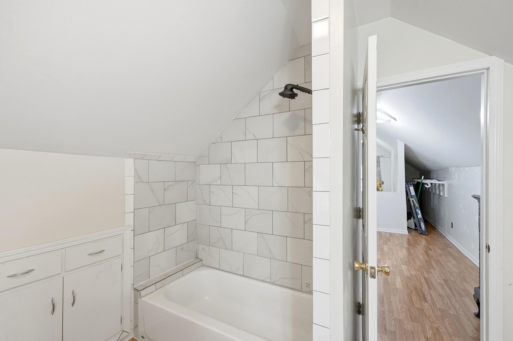 39 Oaksmere, Springfield, Ohio 45503