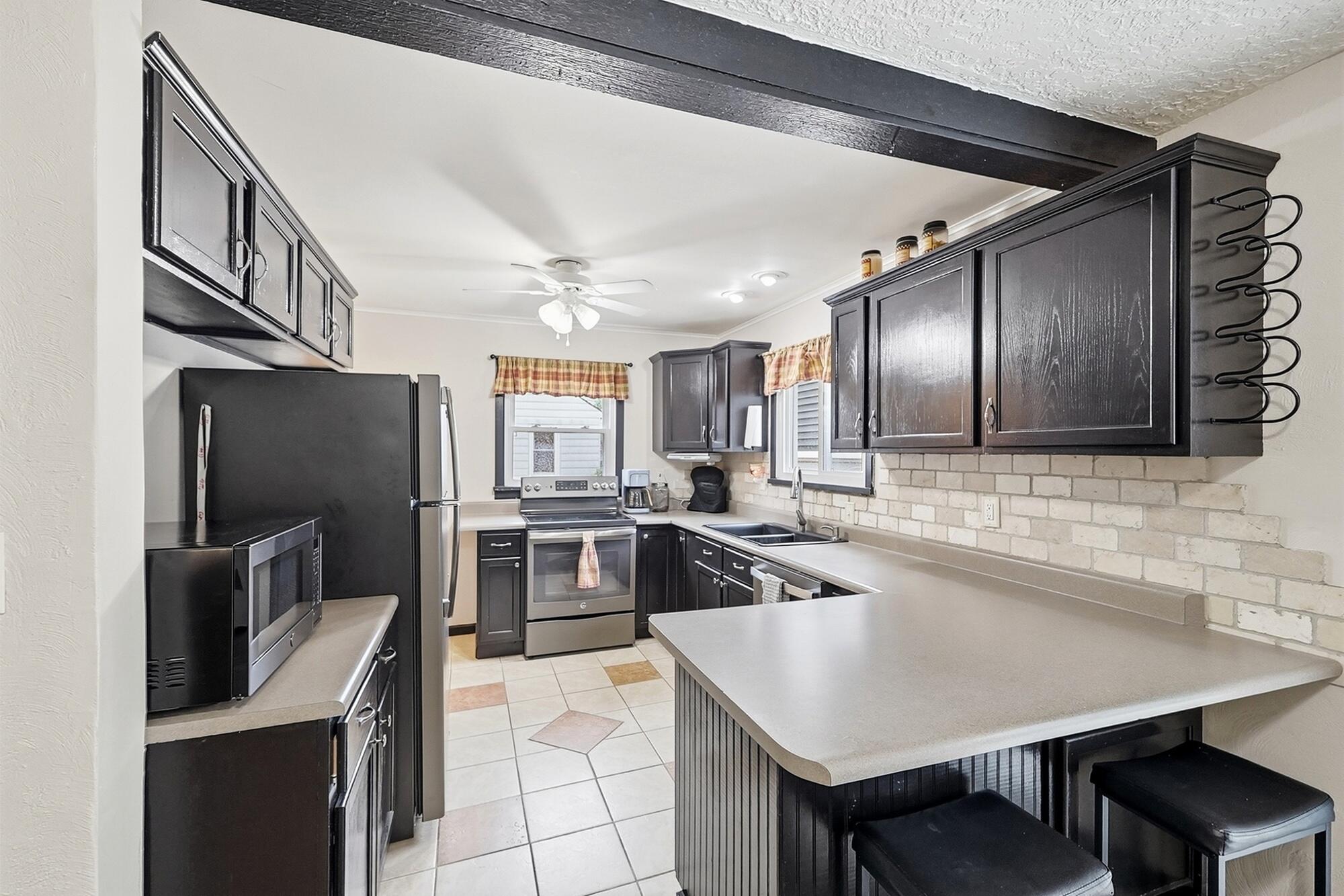 39 Oaksmere, Springfield, Ohio 45503