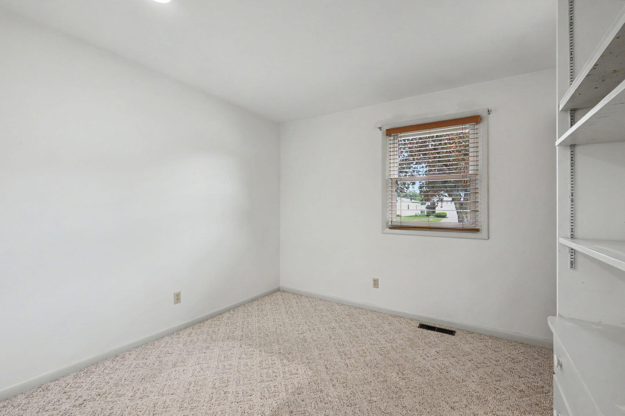 1349 Cornish, Troy, Ohio 45373