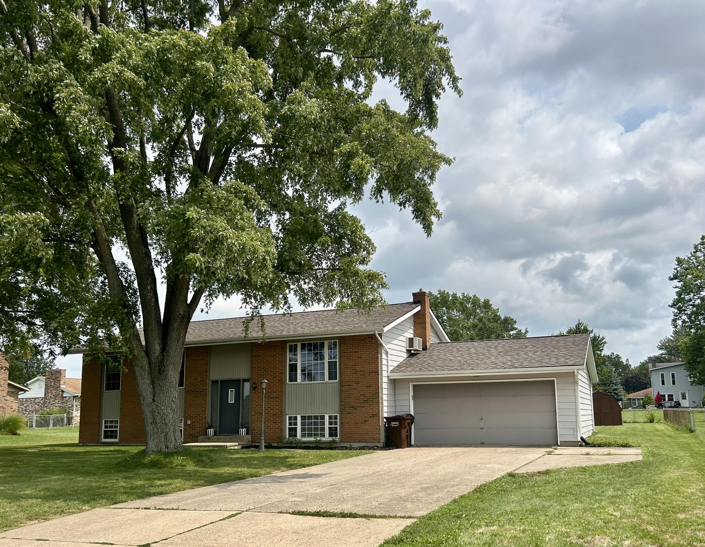 2642 Broadway, Sidney, Ohio 45365