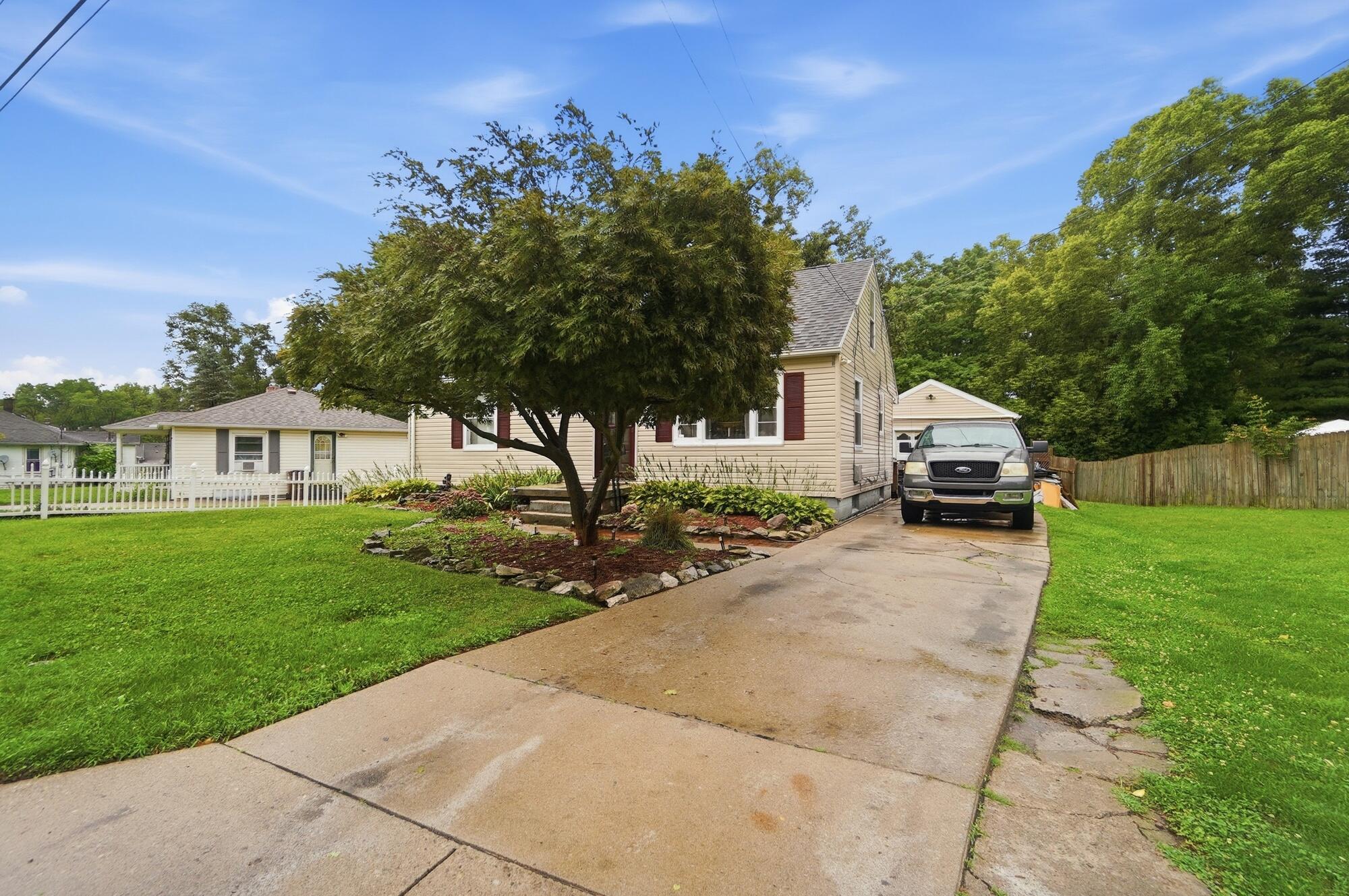 1310 Texas, Springfield, Ohio 45505