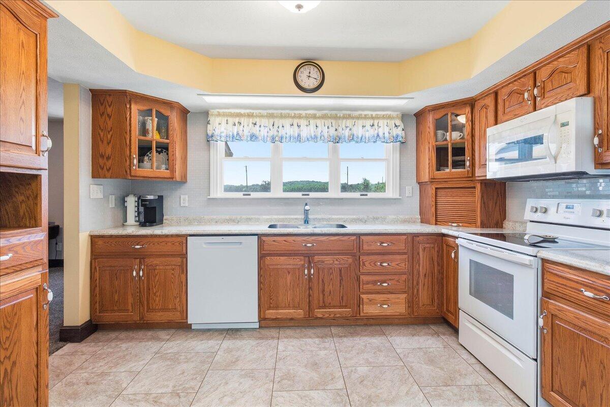 8306 Township Road 166, West Liberty, Ohio 43357