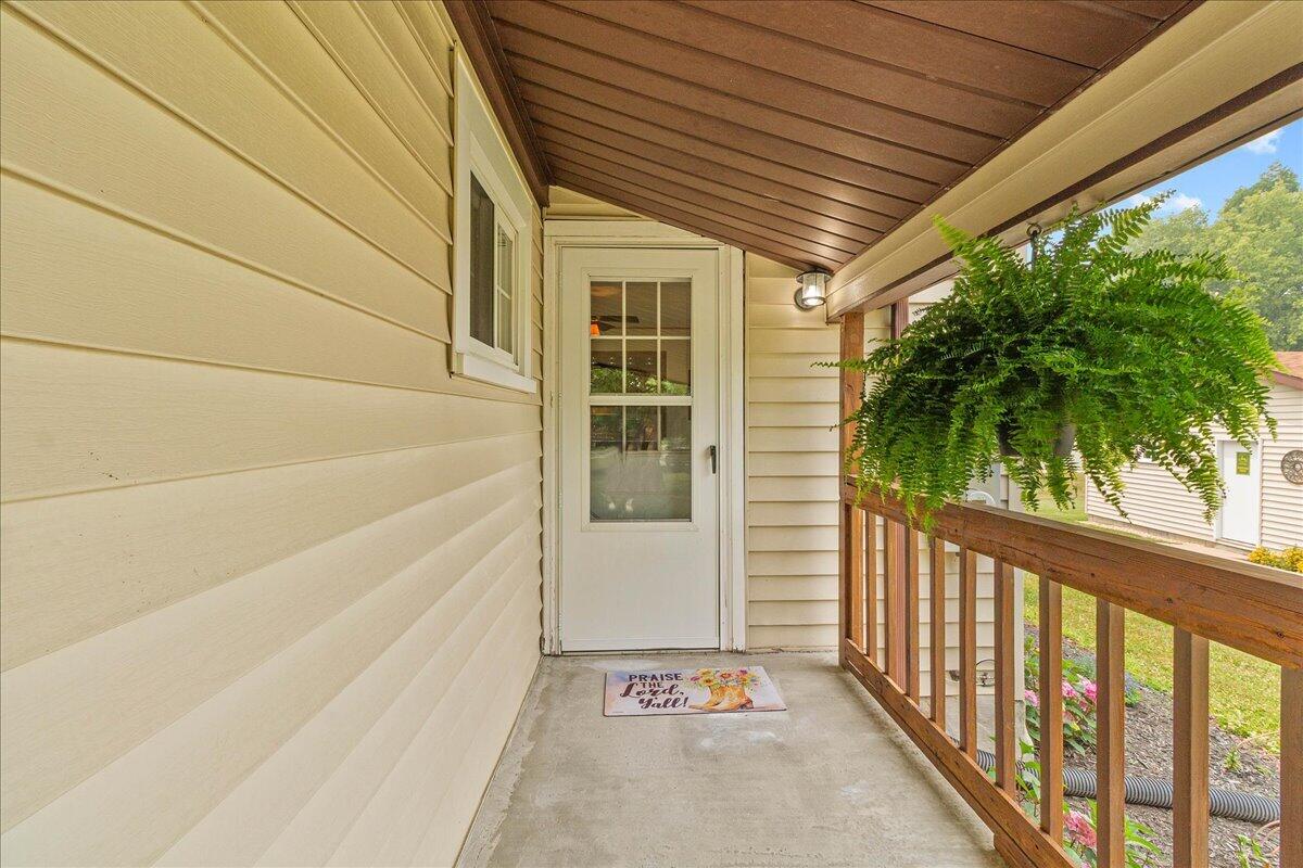 1660 Township Road 216, Bellefontaine, Ohio 43311